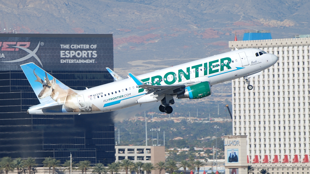 Full size: Frontier Airlines Airbus A320 N233FR at Harry Reid International Airport