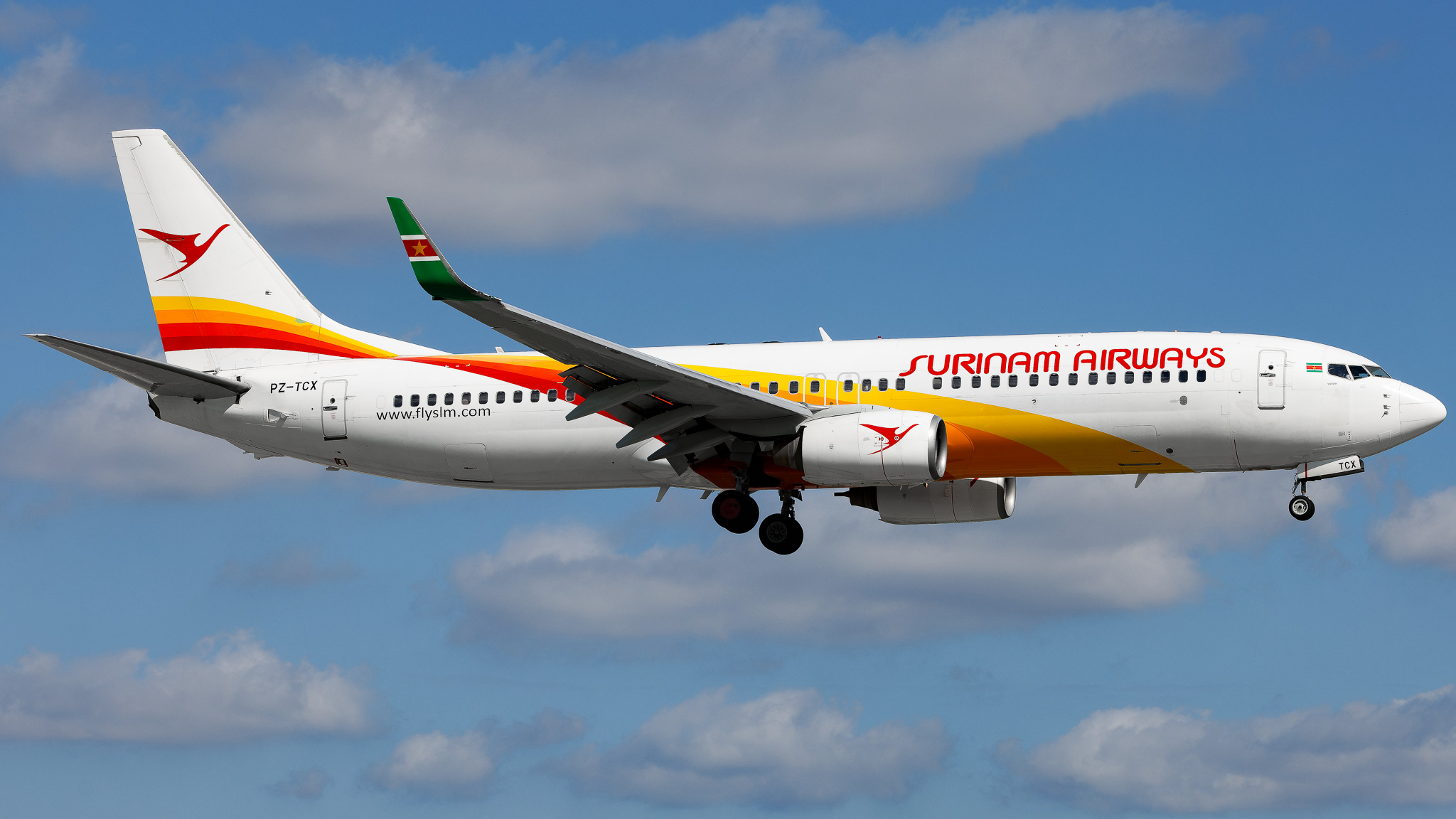 Full size: Surinam Airways Boeing 737-800 PZ-TCX at Miami International Airport
