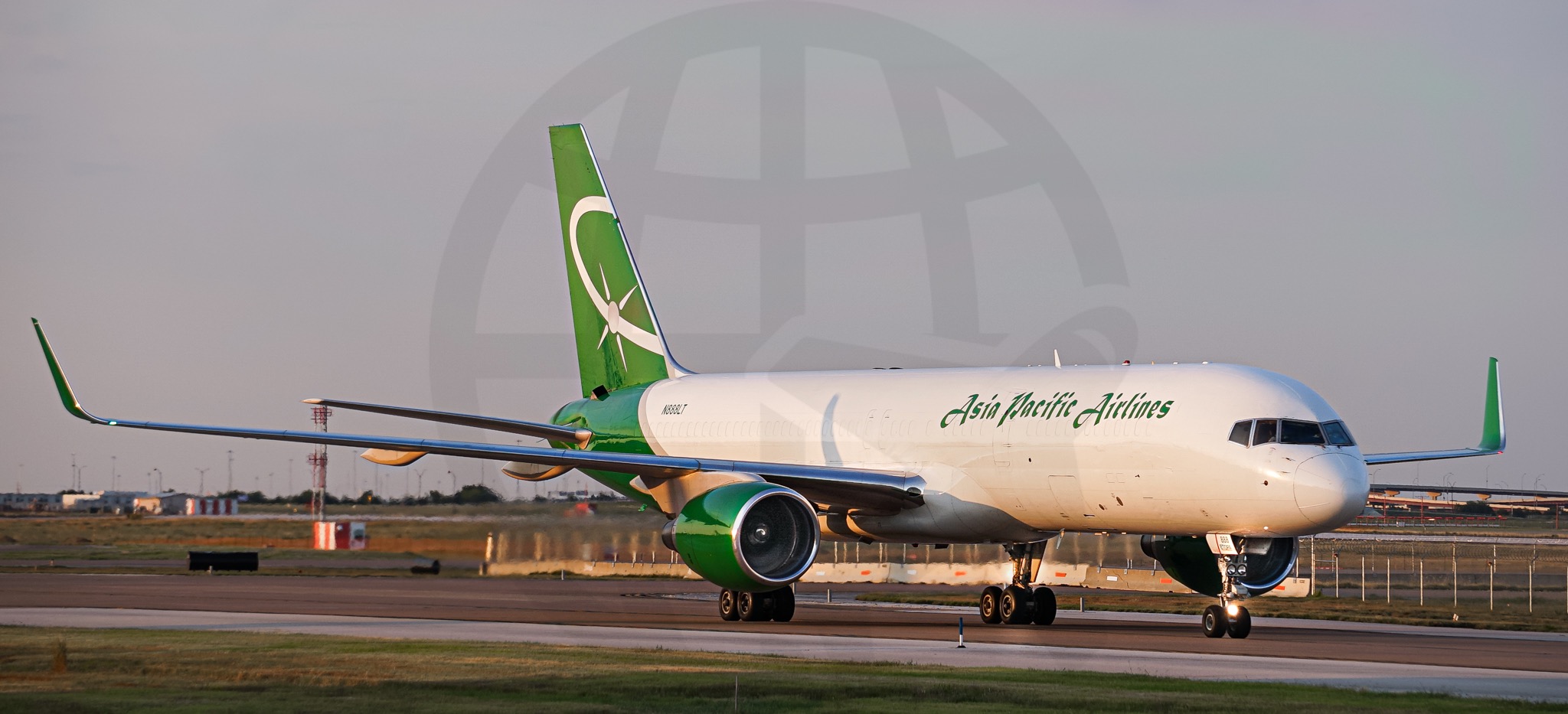 Full size: Asia Pacific Airlines Boeing 757-200 N888LT at Dallas-Fort Worth International Airport