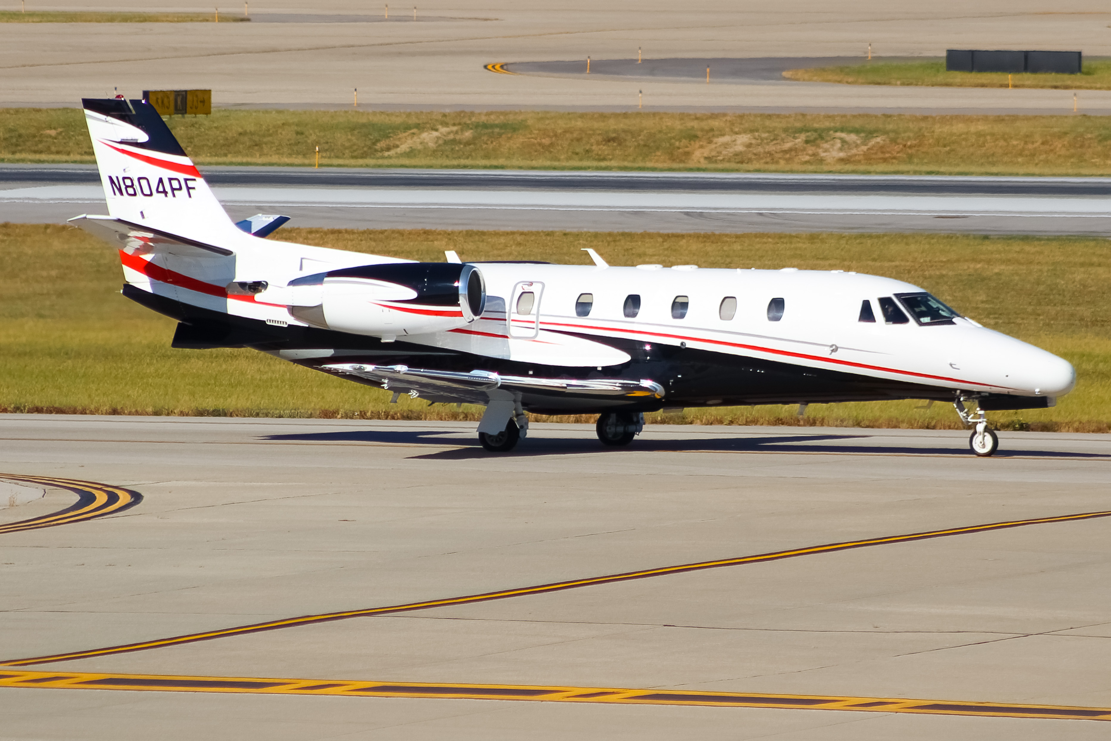 Full size: PRIVATE  Cessna Citation 560XL Excel N804PF at Cincinnati/Northern Kentucky International Airport