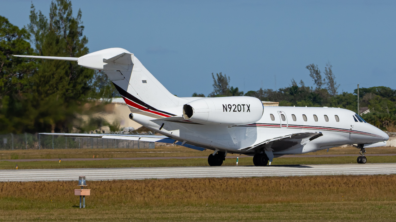 Full size: PRIVATE Cessna Citation 750 X N920TX at Naples Municipal Airport