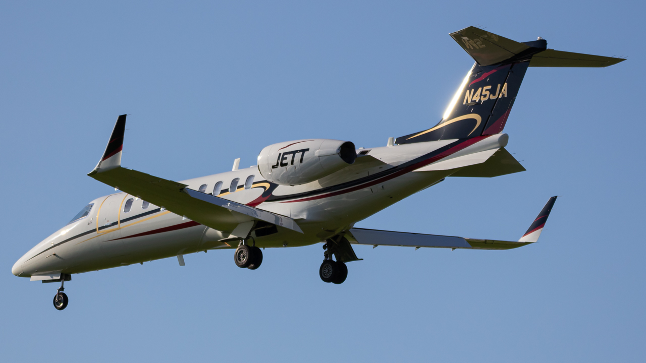Full size: PRIVATE Learjet 45 N45JA at John Glenn Columbus International Airport