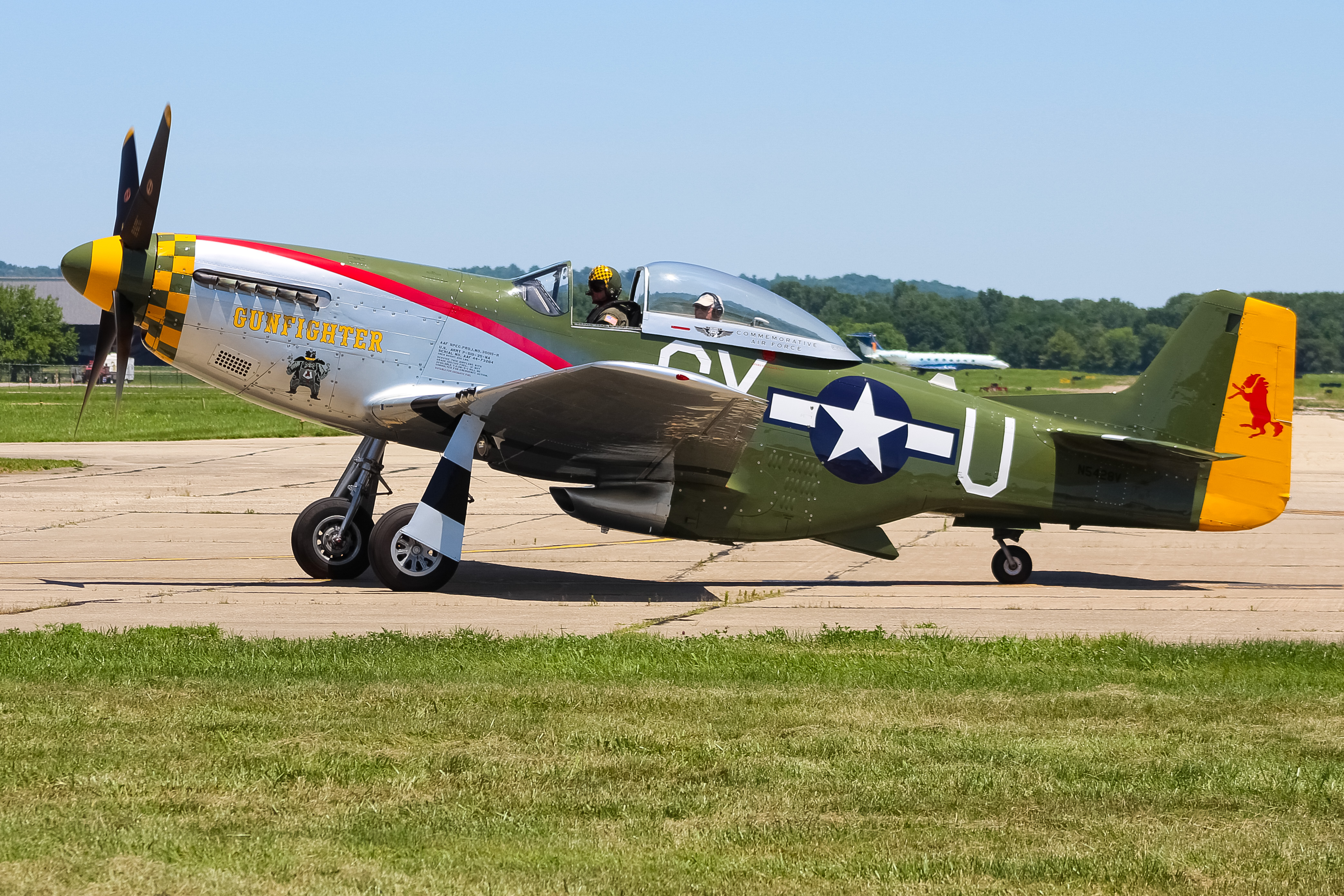 Full size: PRIVATE North American P-51 Mustang N5428V at Cincinnati Municipal Airport/Lunken Field
