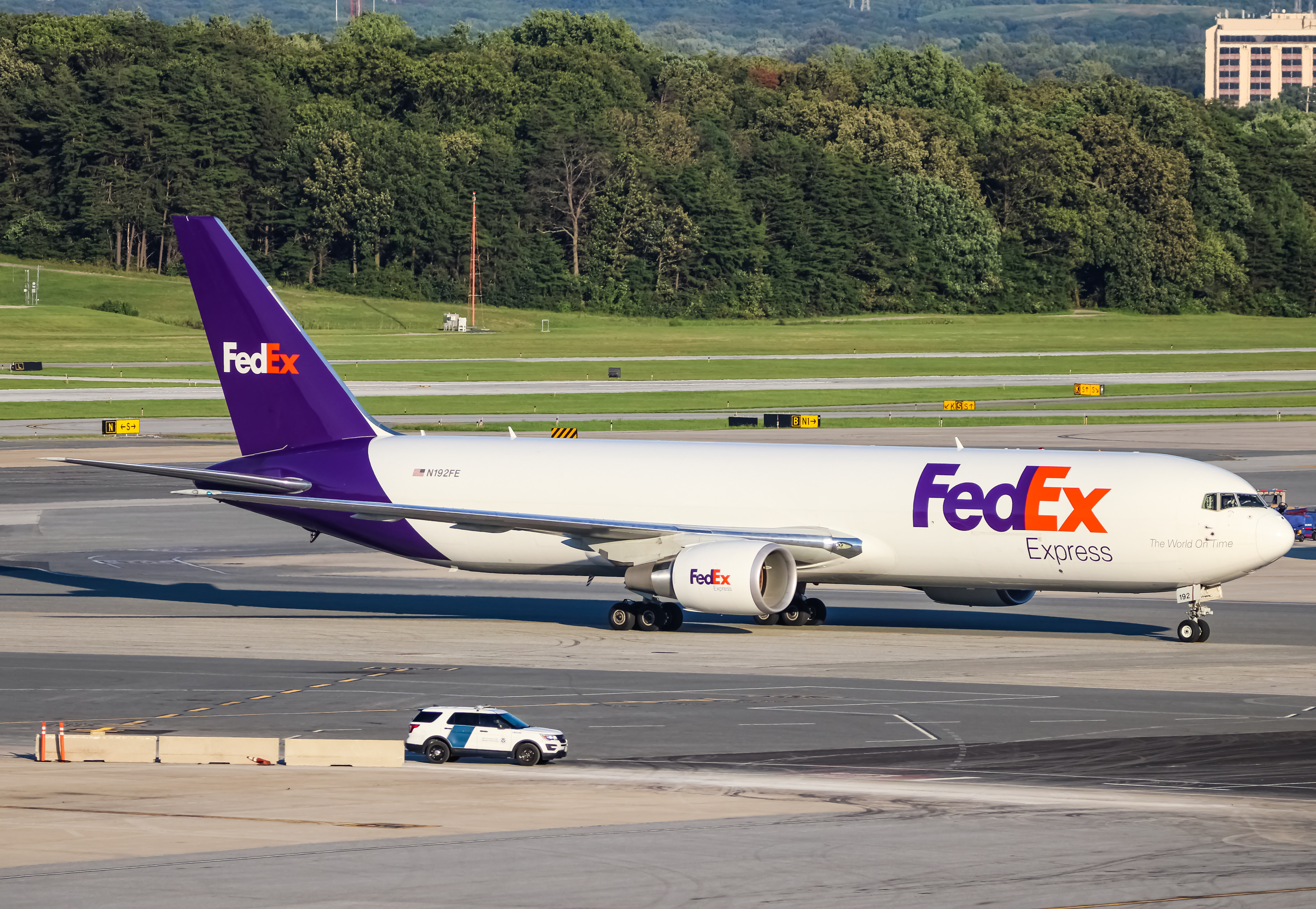 Full size: FedEx Boeing 767-300F N192FE at Baltimore/Washington International Thurgood Marshall Airport