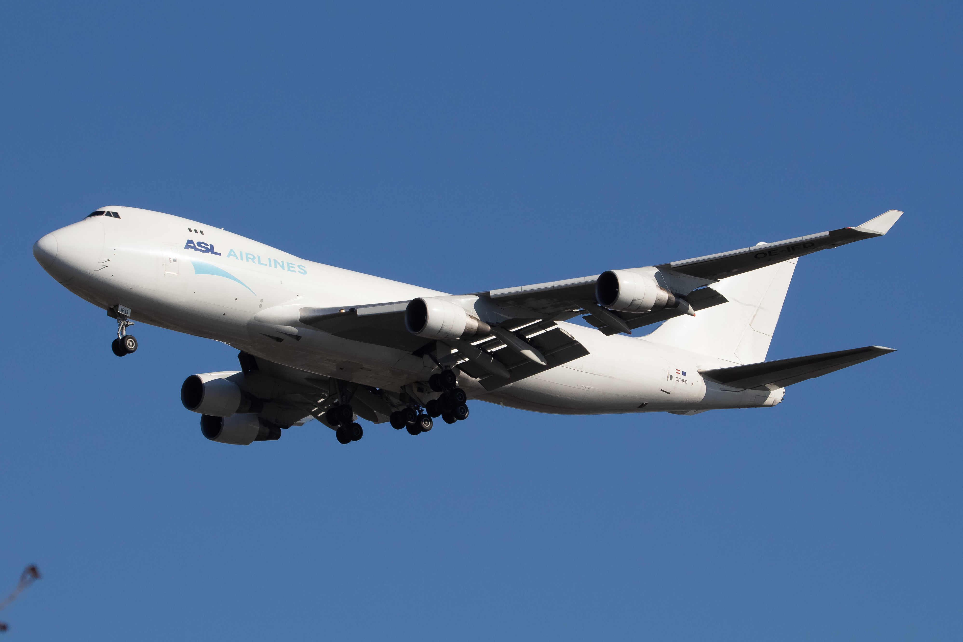 Full size: ASL Cargo Boeing 747-400F OE-IFD at John F. Kennedy International Airport