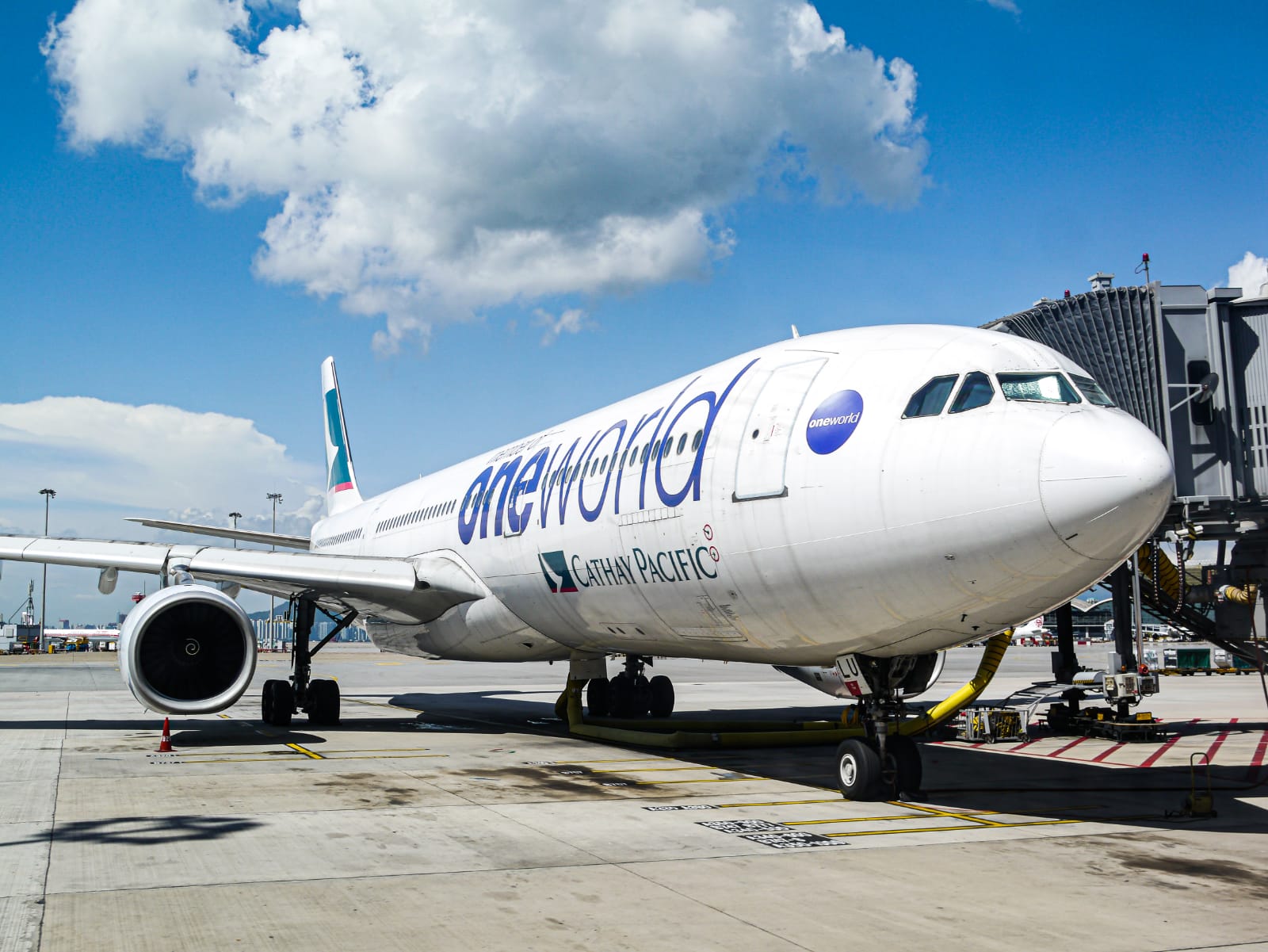 Full size: Cathay Pacific Airbus A330-300 B-HLU at Hong Kong International Airport