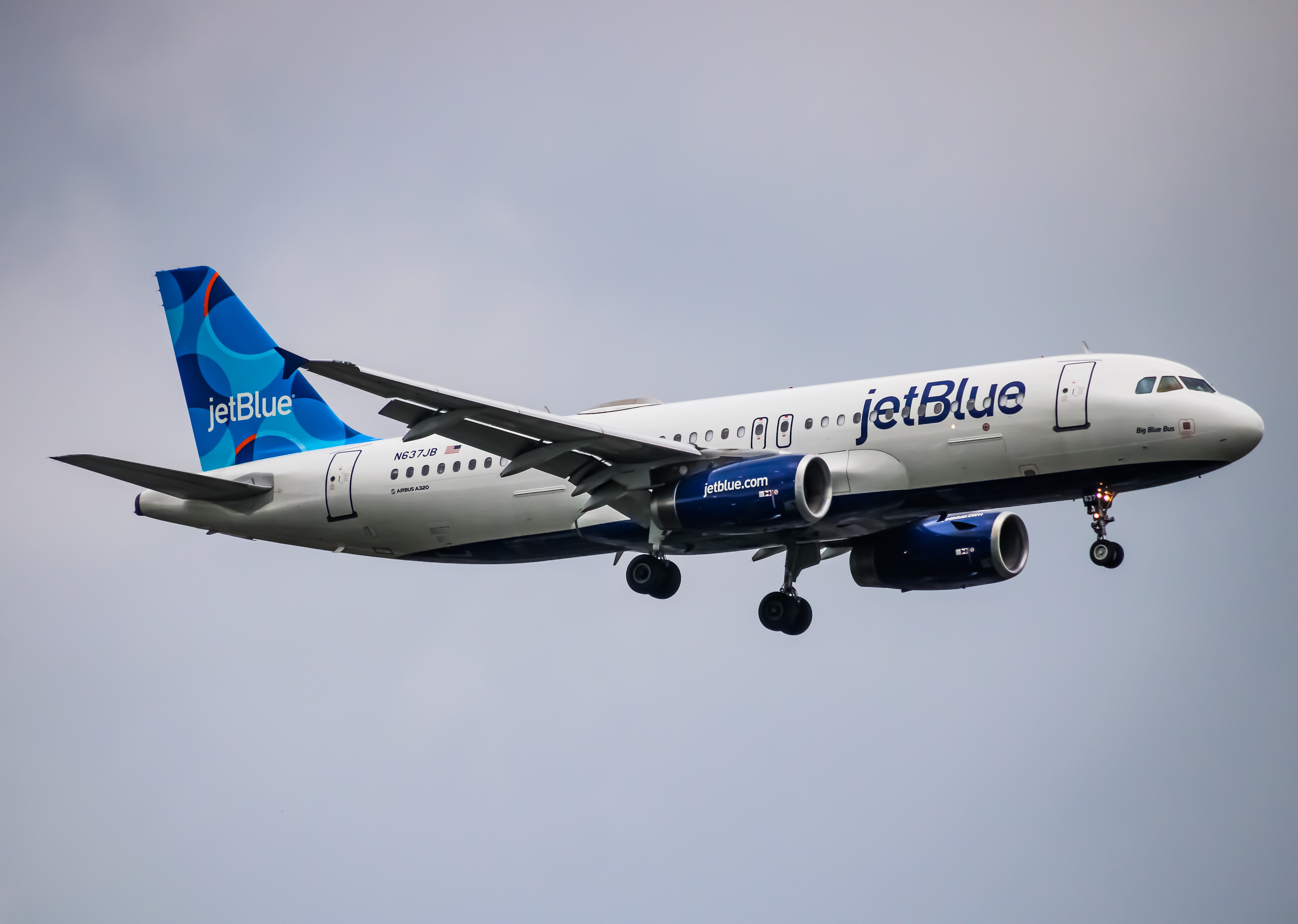 Full size: JetBlue Airways Airbus A320 N637JB at John F. Kennedy International Airport