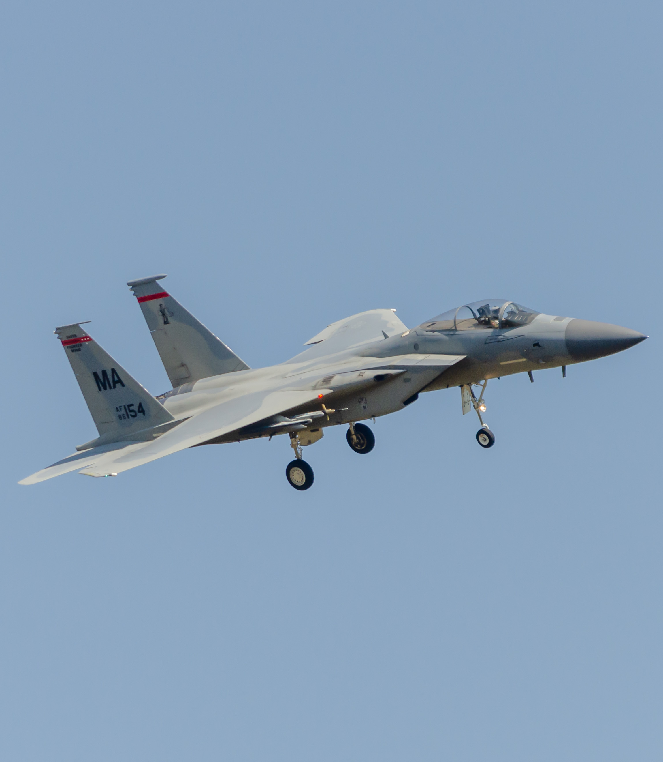 Full size: USAF - United States Air Force McDonnell Douglas F-15 Eagle 86-0154 at Atlantic City International Airport