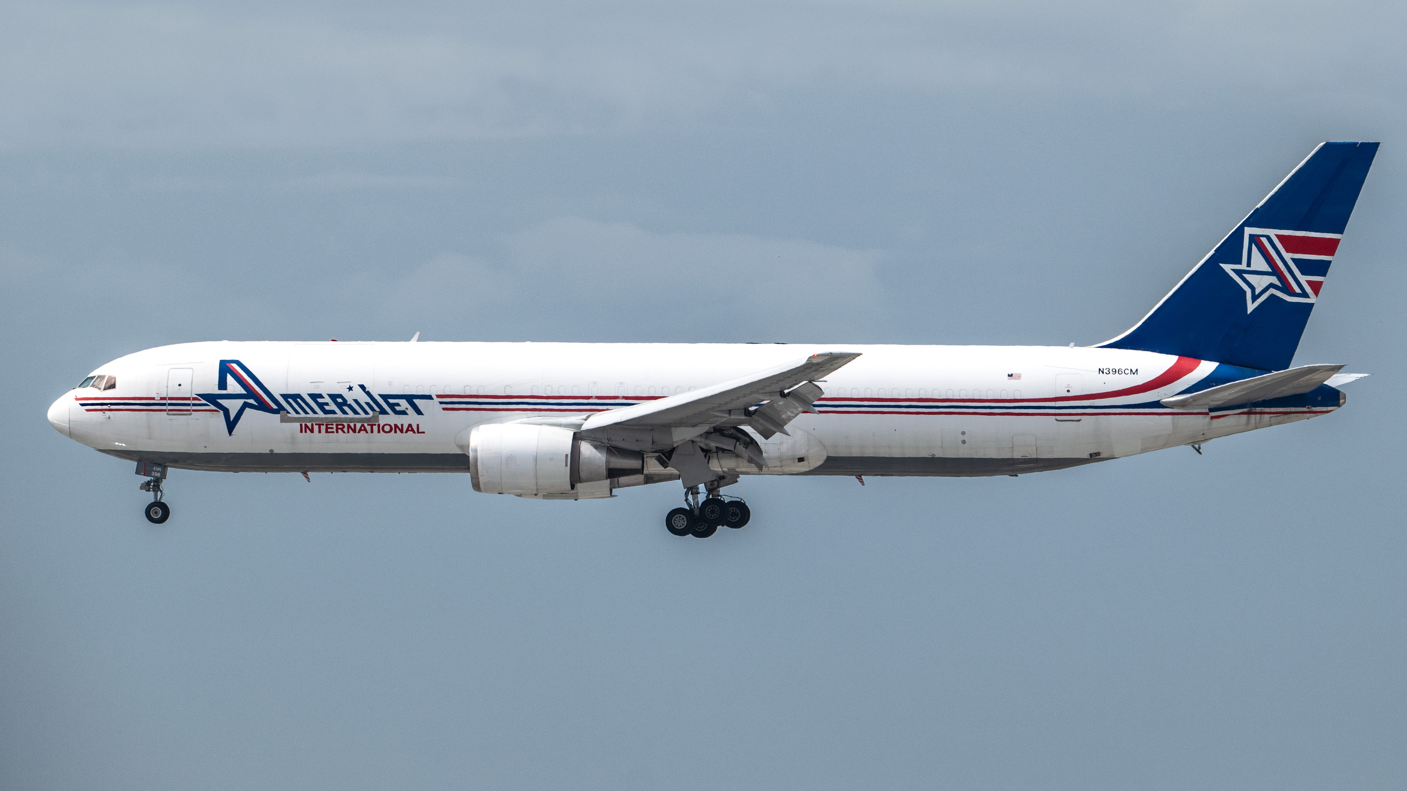 Full size: Amerijet Boeing 767-300F N396CM at Miami International Airport
