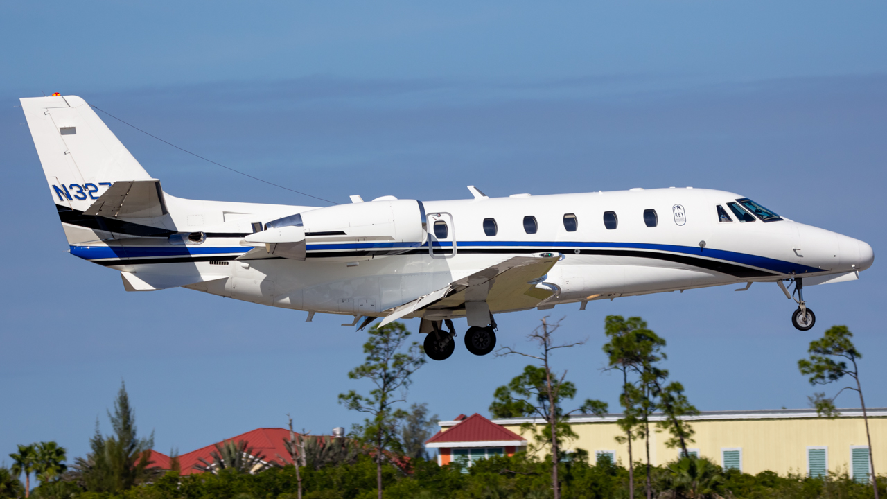 Full size: PRIVATE Cessna Citation 560XL Excel N327MM at Naples Municipal Airport