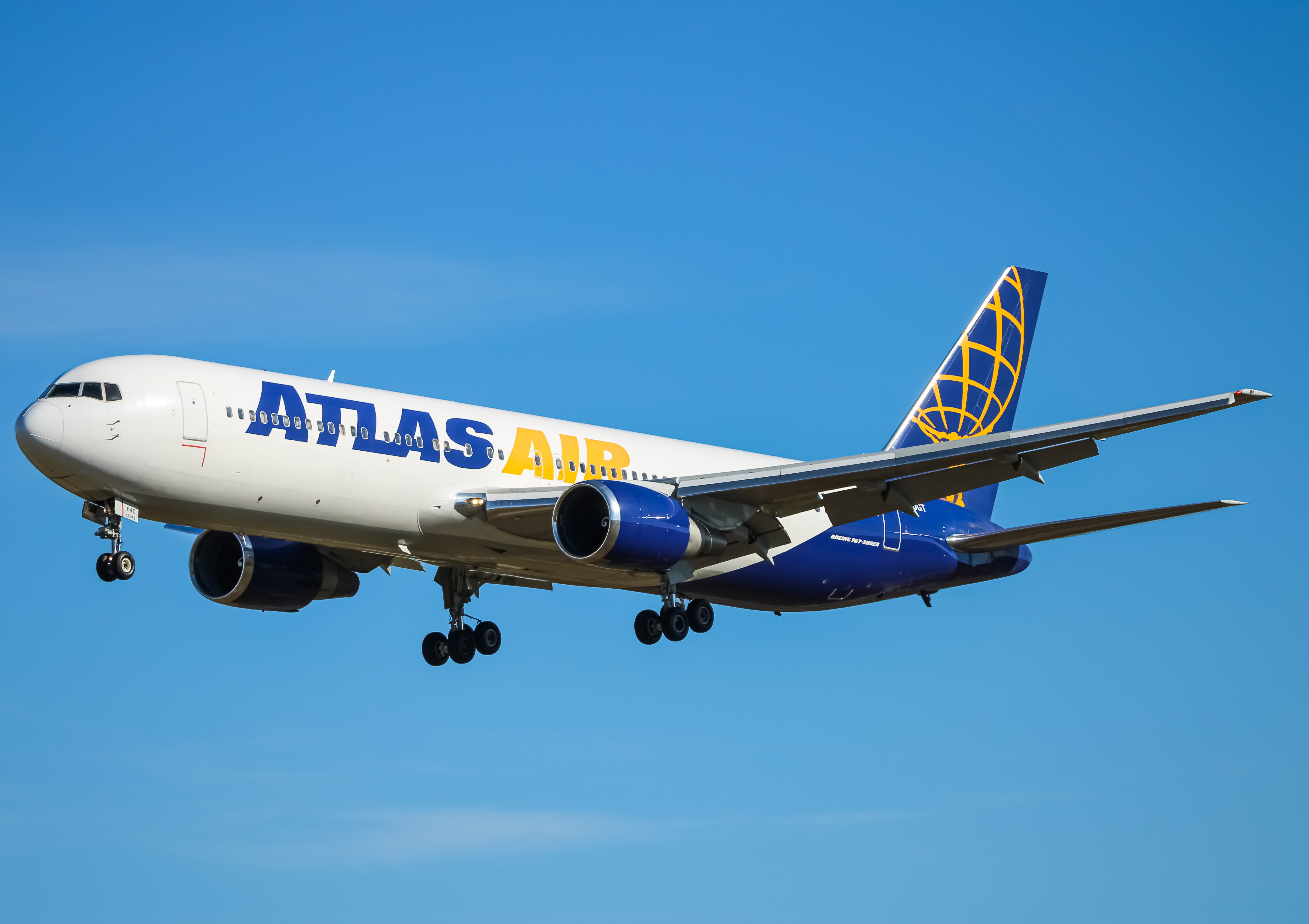 Full size: Atlas Air Boeing 767-300ER N640GT at Baltimore/Washington International Thurgood Marshall Airport