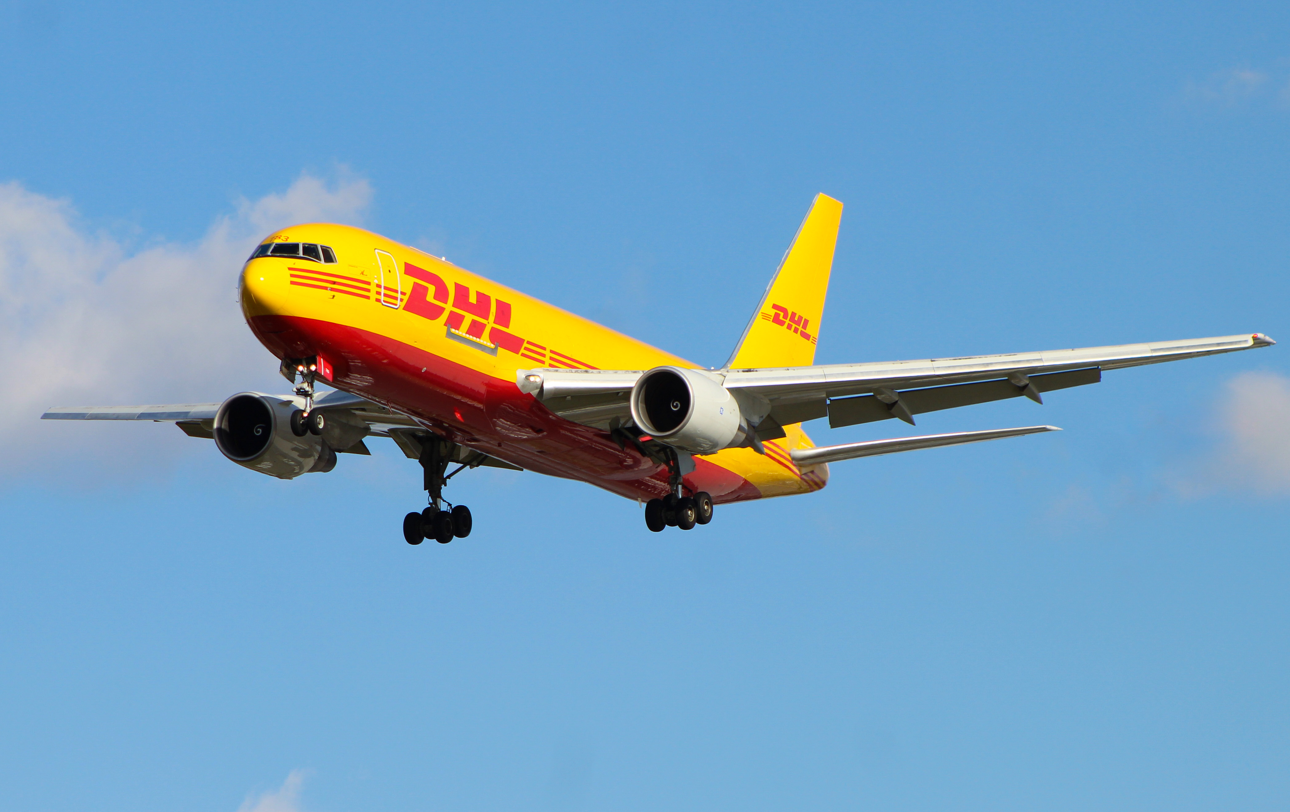 Full size: DHL Boeing 767-200F N783AX at Cincinnati/Northern Kentucky International Airport