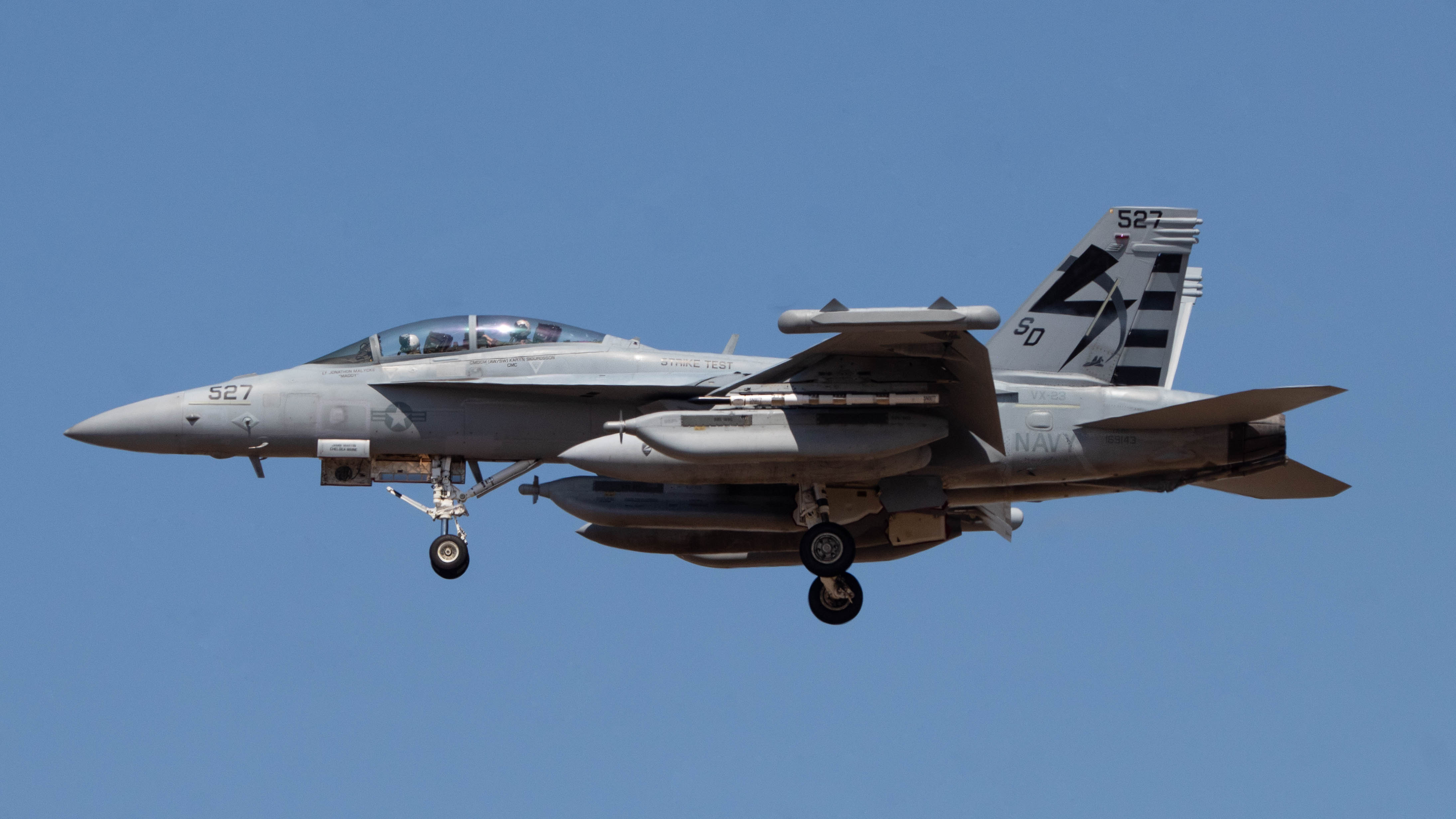 Full size: USN - United States Navy EA-18 Growler 169143 at Point Mugu NAS