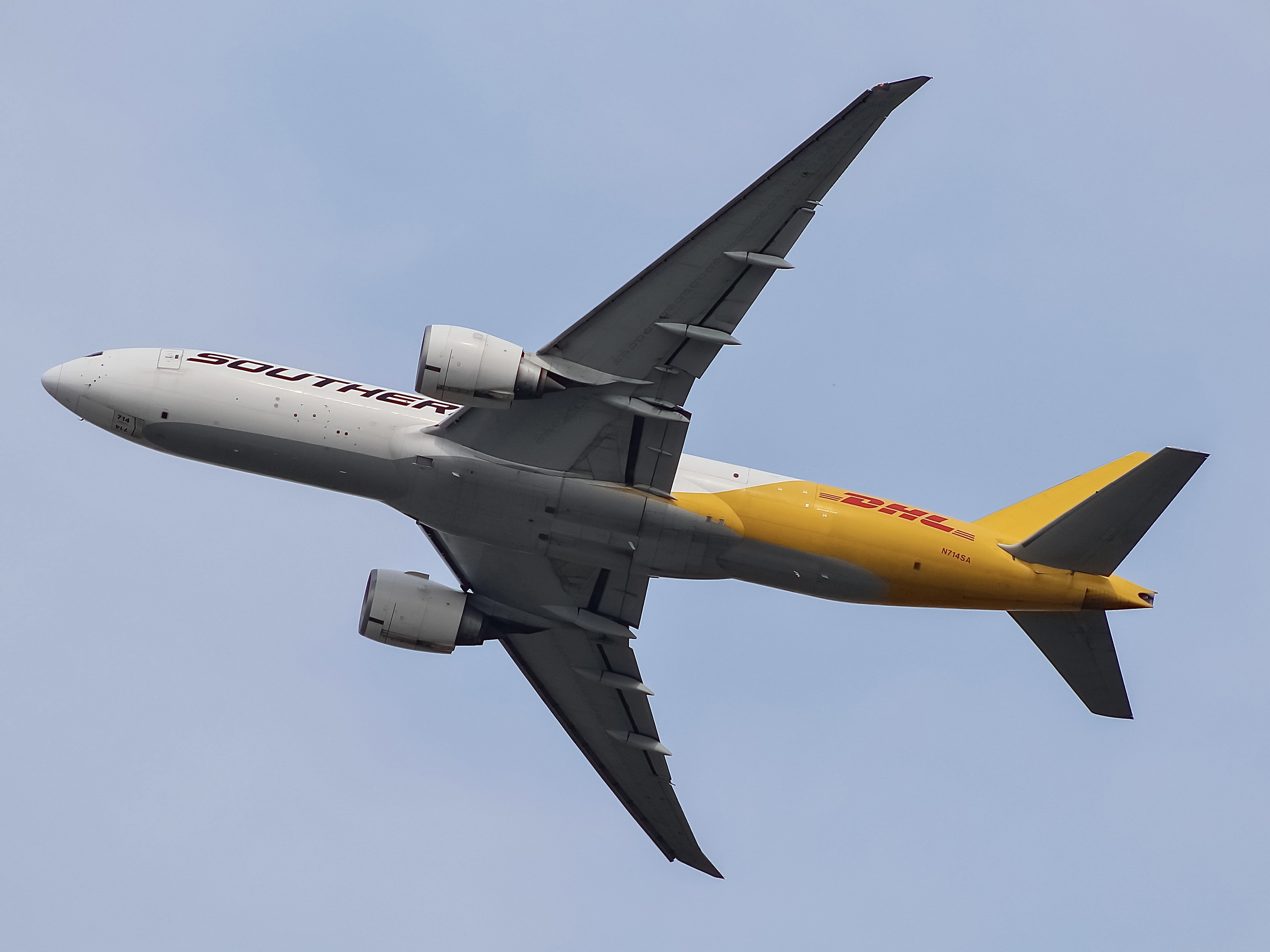 Full size: Southern Air Boeing 777-F N714SA at Chicago O'Hare International Airport