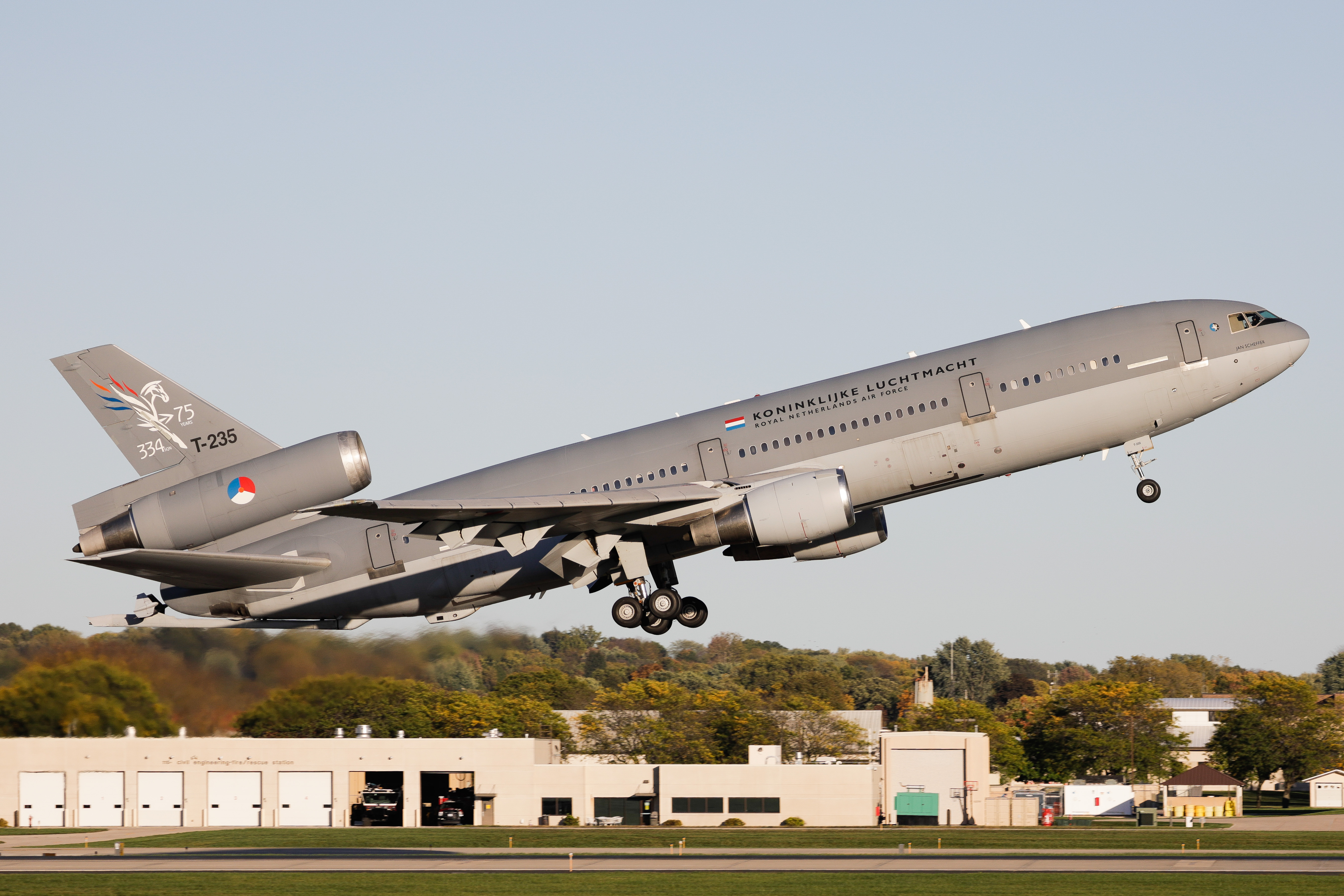 Full size: Royal Netherlands Air Force McDonnell Douglas KC-10 Extender T-235 at Dane County Regional Airport-Truax Field