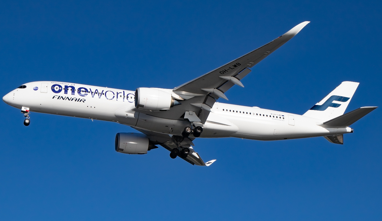 Full size: Finnair Airbus A350-900 OH-LWB at Tampa International Airport