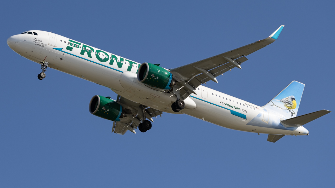 Full size: Frontier Airlines Airbus A321NEO N630FR at Tampa International Airport
