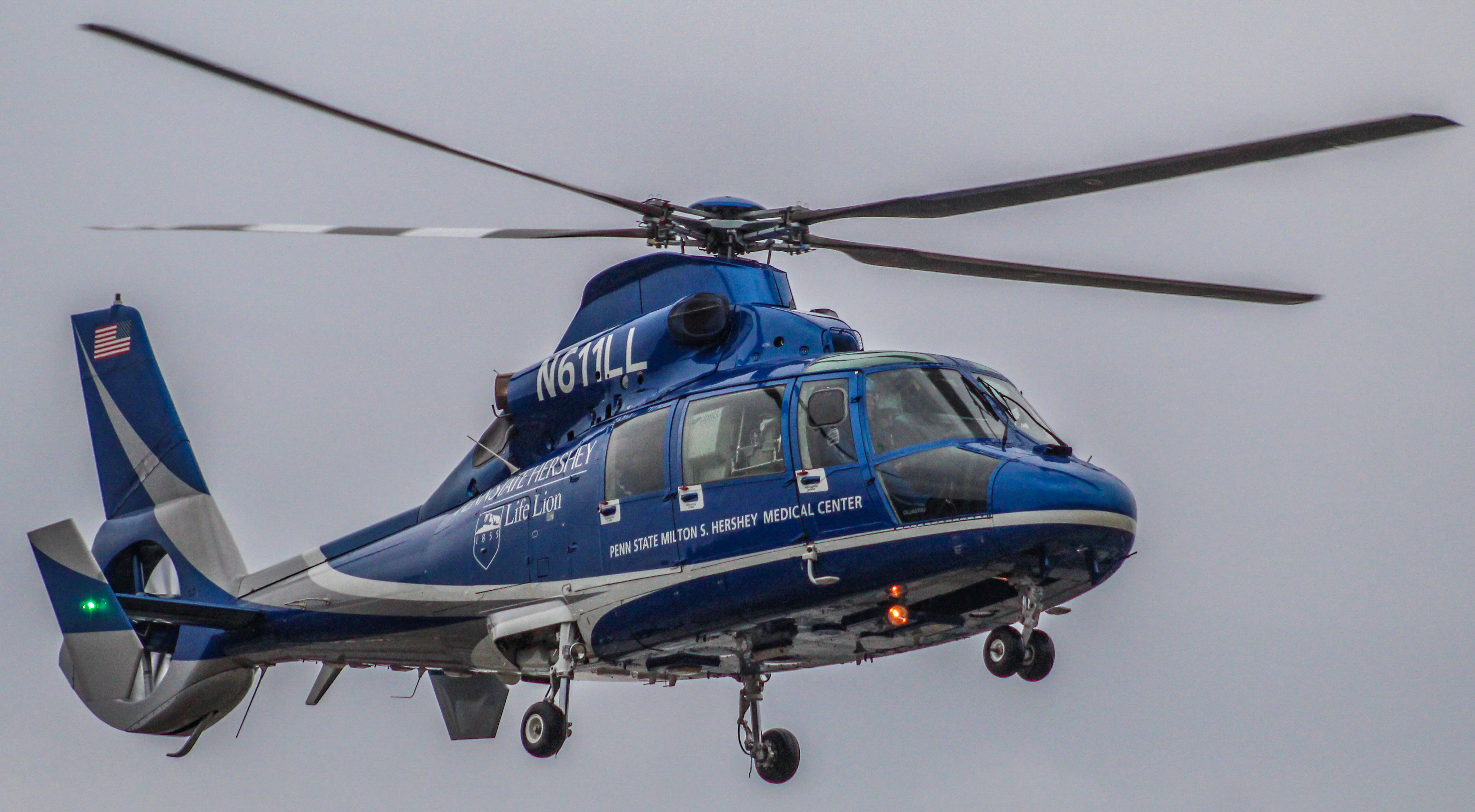 Full size: Life Lion Aerospatiale As-365 N611LL at York Airport