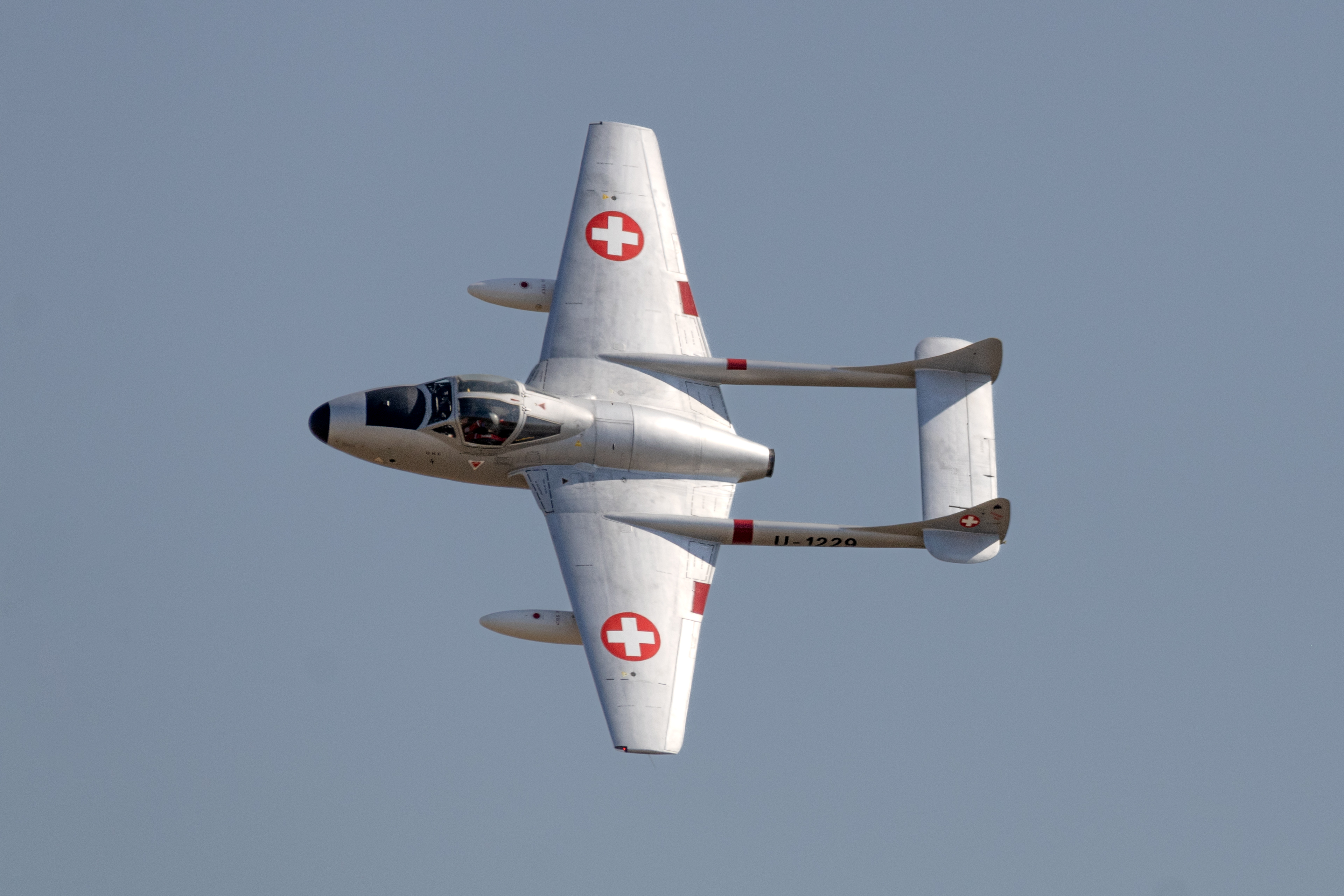 Full size: Private Owner De Havilland Vampire F-AZGU at Lethbridge Airport