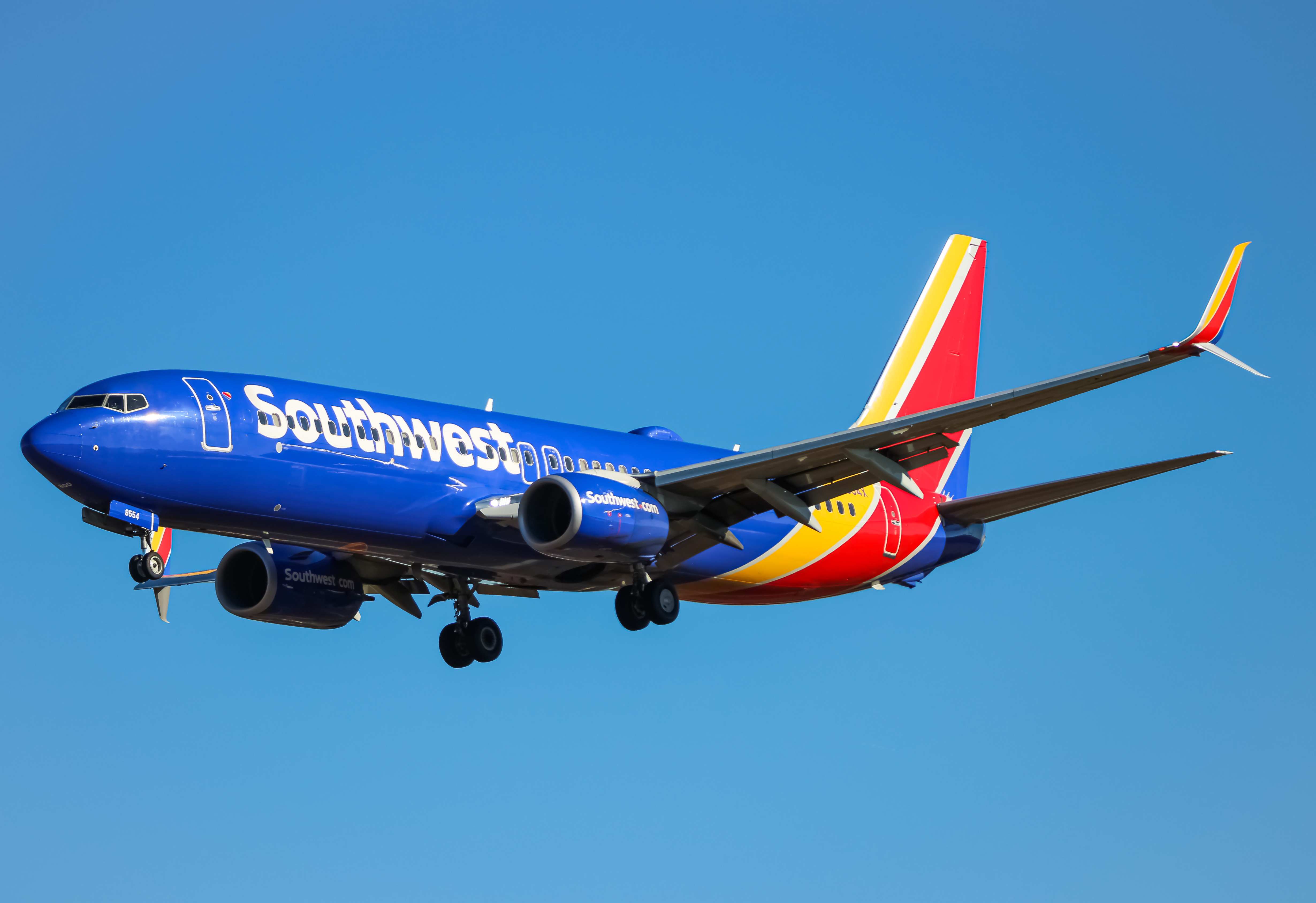 Full size: Southwest Airlines Boeing 737-800 N8554X at Baltimore/Washington International Thurgood Marshall Airport
