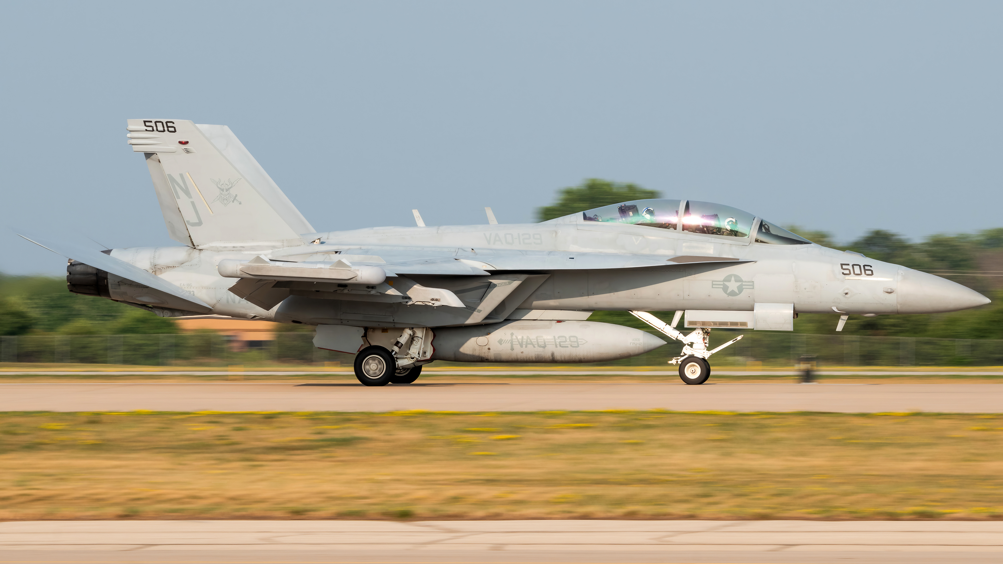 Full size: USN - United States Navy Boeing EA-18G Growler 168773 at Wittman Regional Airport