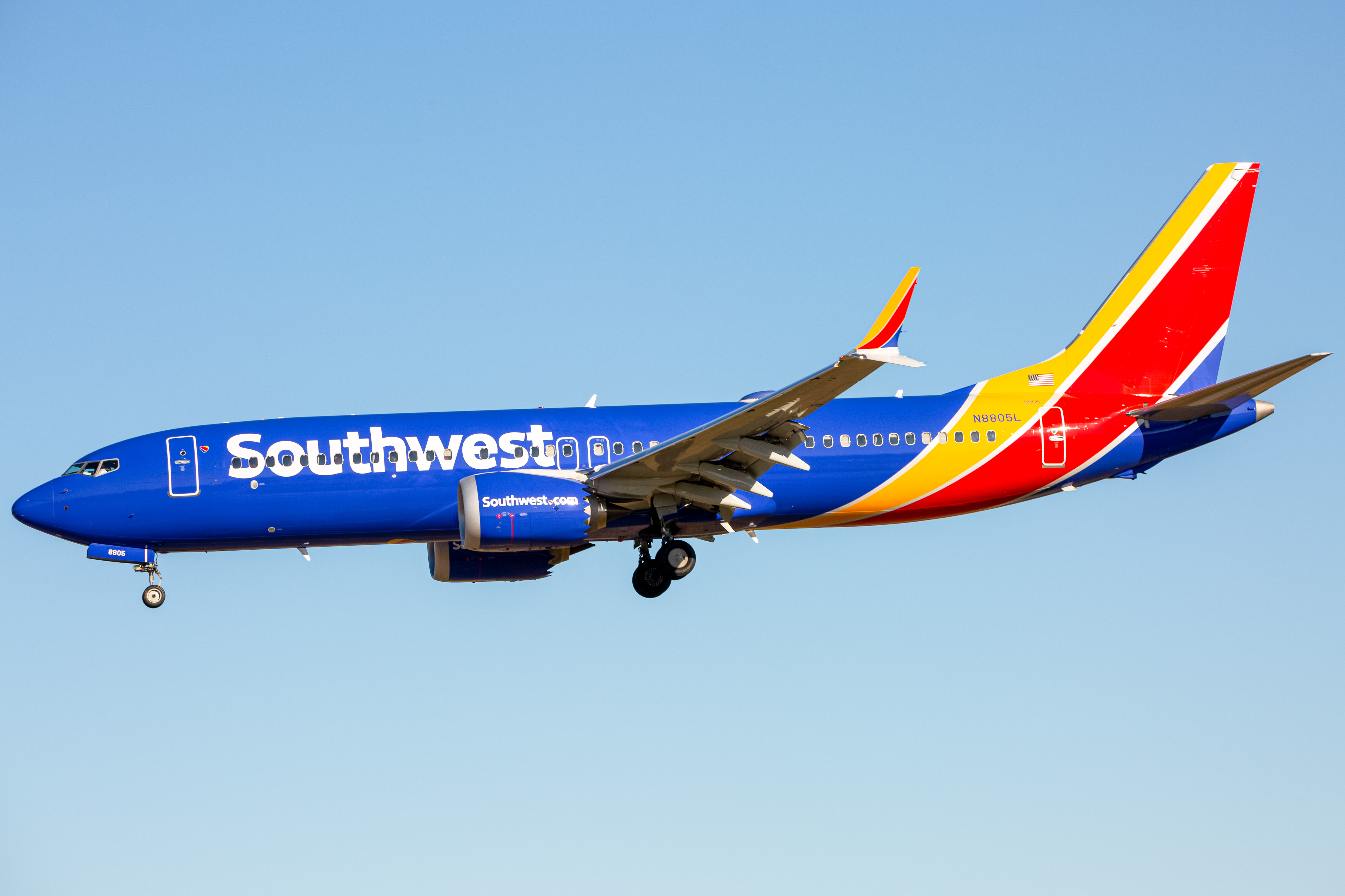 Full size: Southwest Airlines Boeing 737 MAX 8 N8805L at Baltimore/Washington International Thurgood Marshall Airport