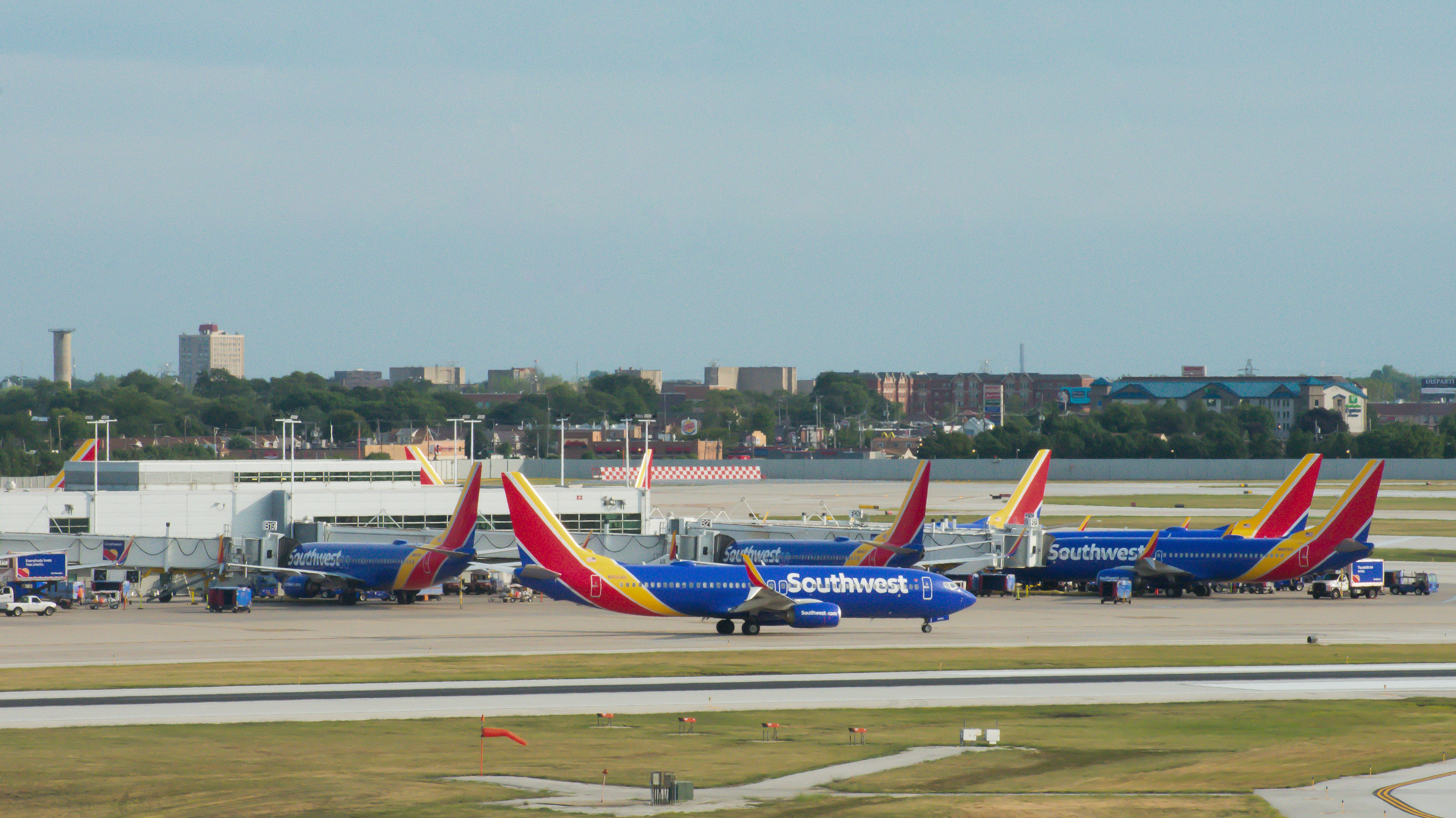 Full size: Airport Photo KMDW at Chicago Midway International Airport