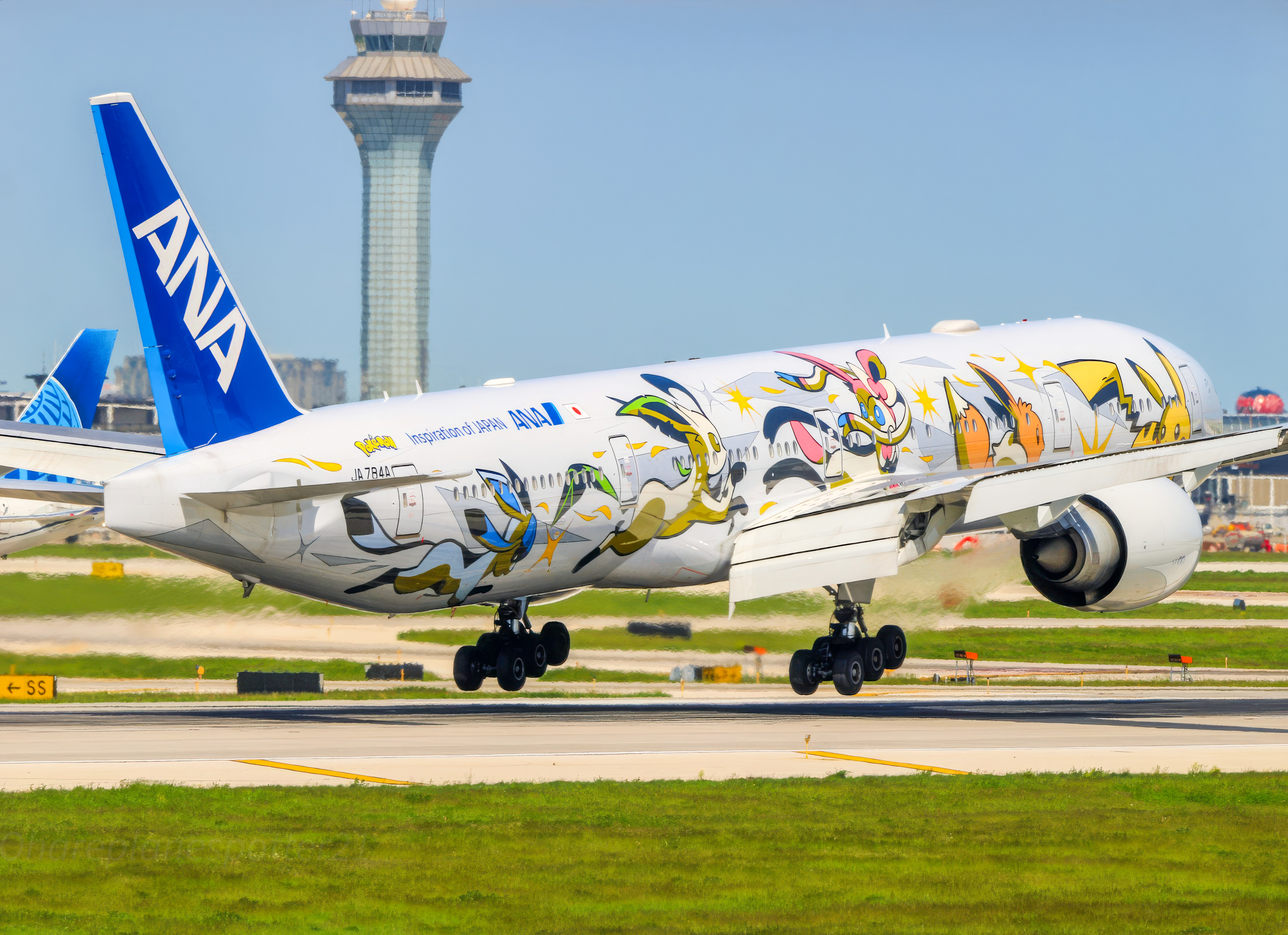 Full size: All Nippon Airways Boeing 777-300ER JA784A at Chicago O'Hare International Airport