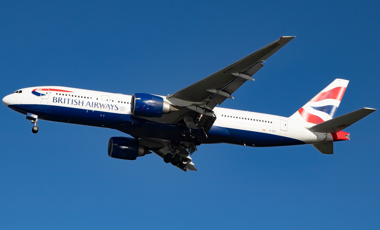 Full size: British Airways Boeing 777-200ER G-VIIT at Tampa International Airport