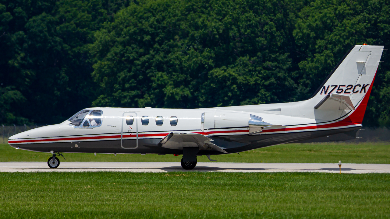 Full size: CK Aviation Cessna Citation 500 N752CK at Ohio State University Airport