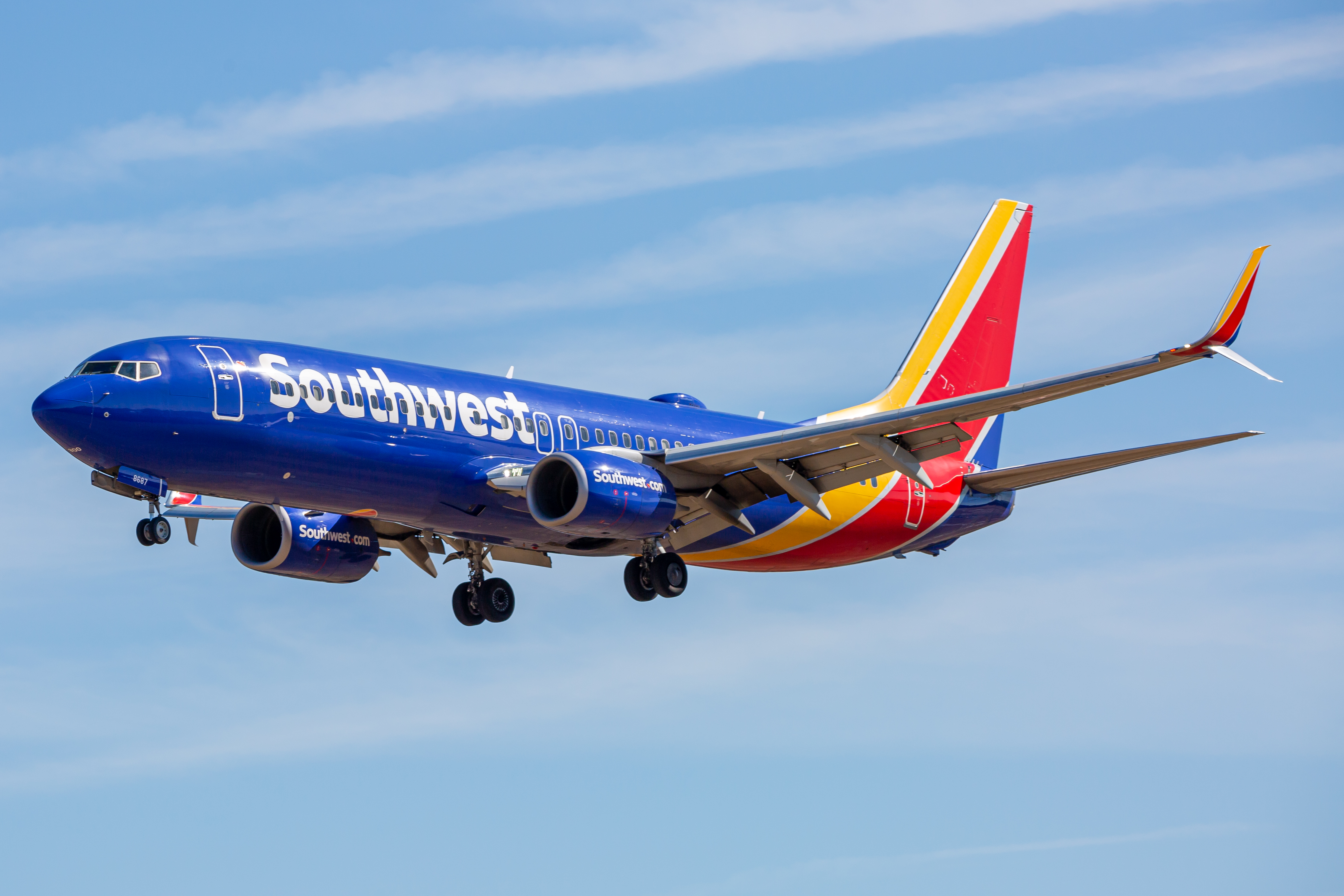 Full size: Southwest Airlines Boeing 737-800 N8687A at Baltimore/Washington International Thurgood Marshall Airport