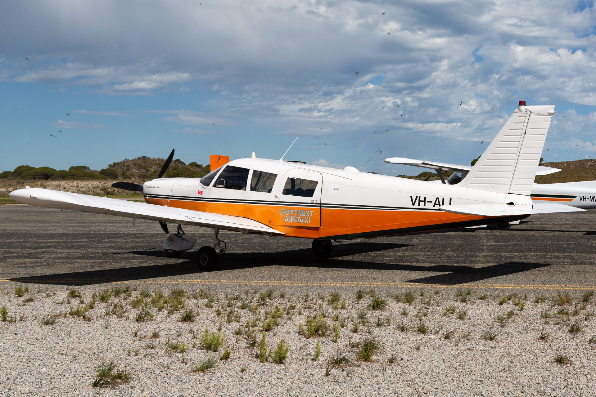 Full size: Rottnest Air Taxi Piper 32 Cherokee Six VH-ALL at Reno/Stead Airport