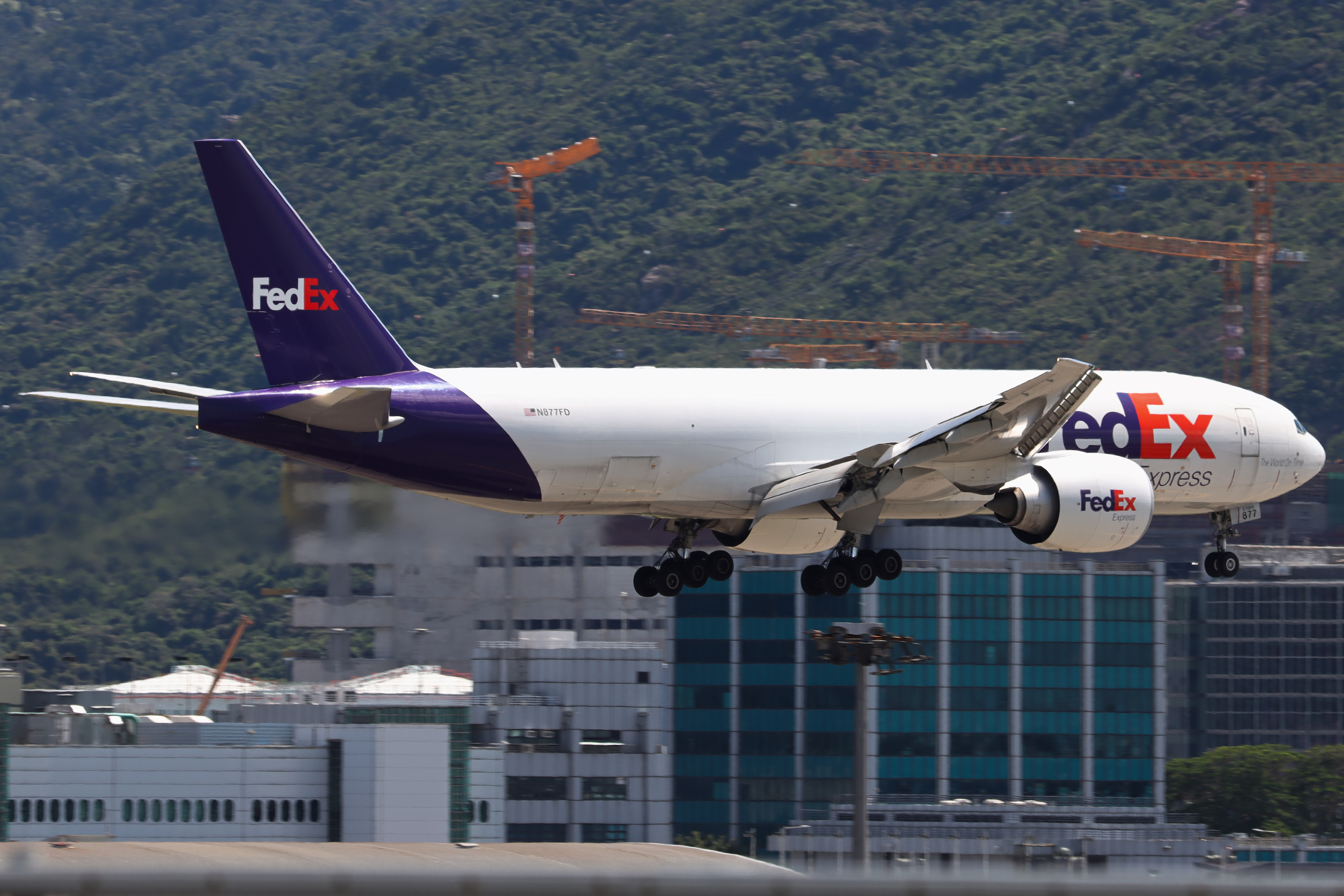 Full size: FedEx Boeing 777-F N877FD at Hong Kong International Airport