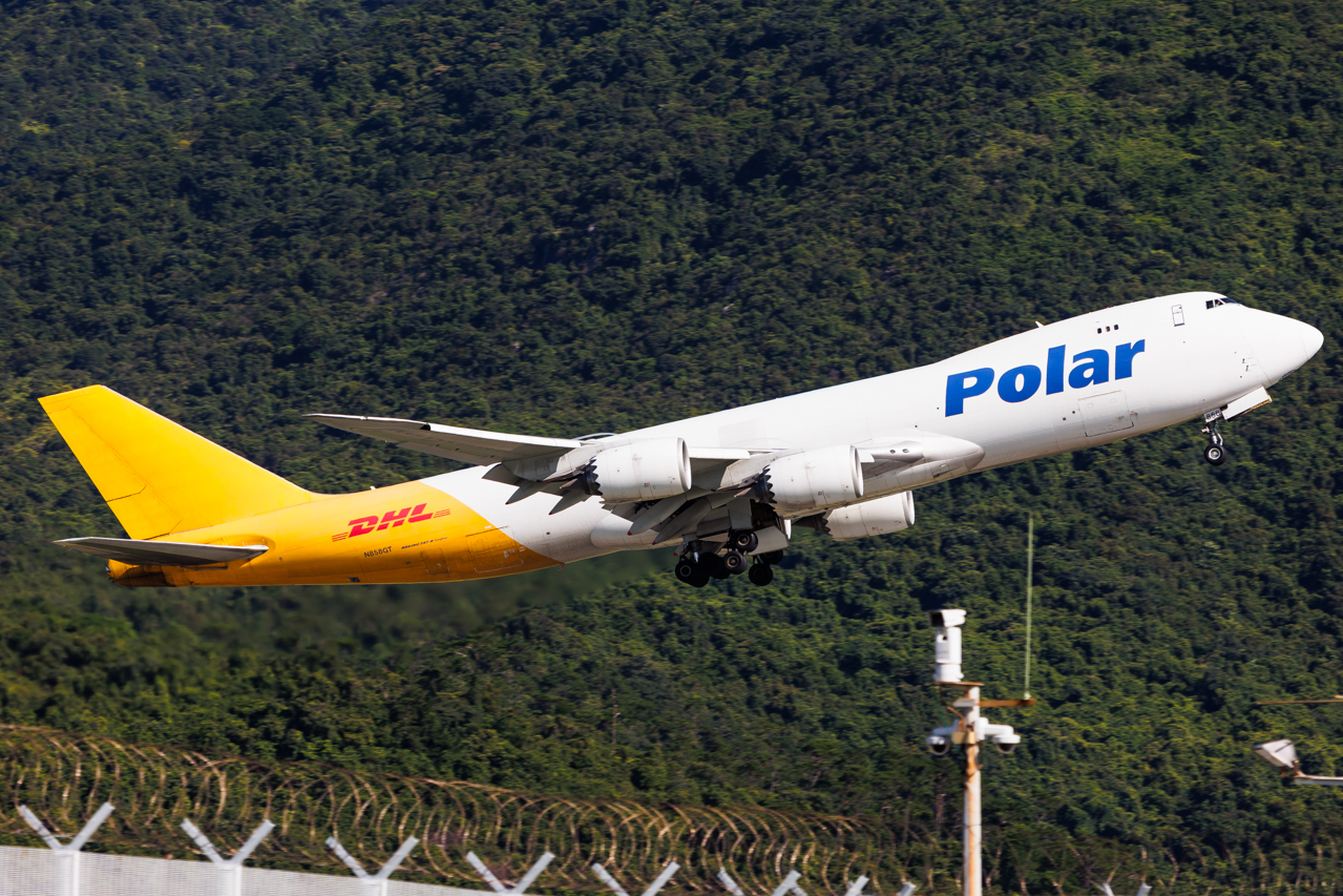 Full size: Polar Air Boeing 747-8F N858GT at Hong Kong International Airport