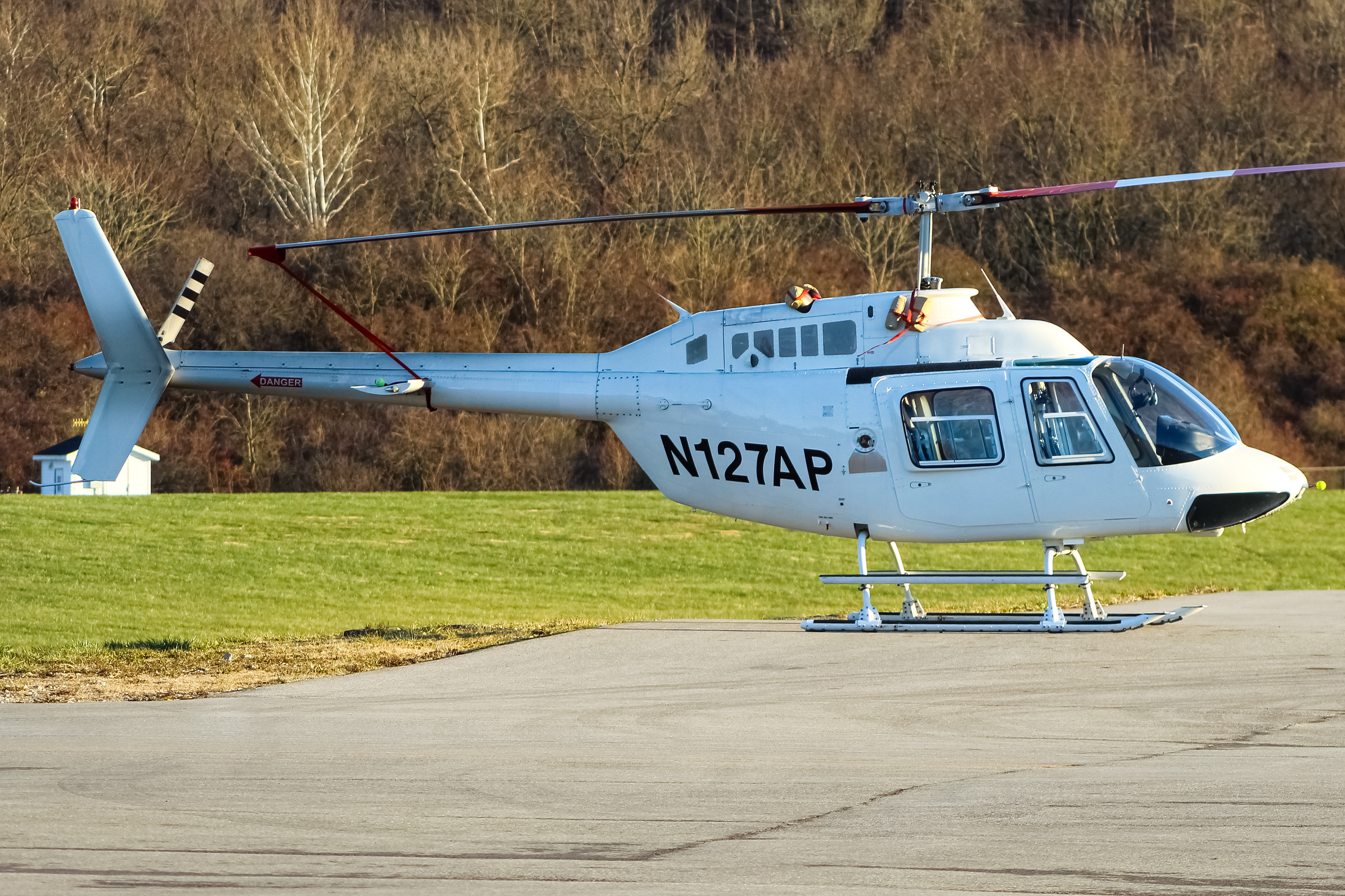 Full size: PRIVATE  Bell 206 N127AP at Cincinnati Municipal Airport/Lunken Field