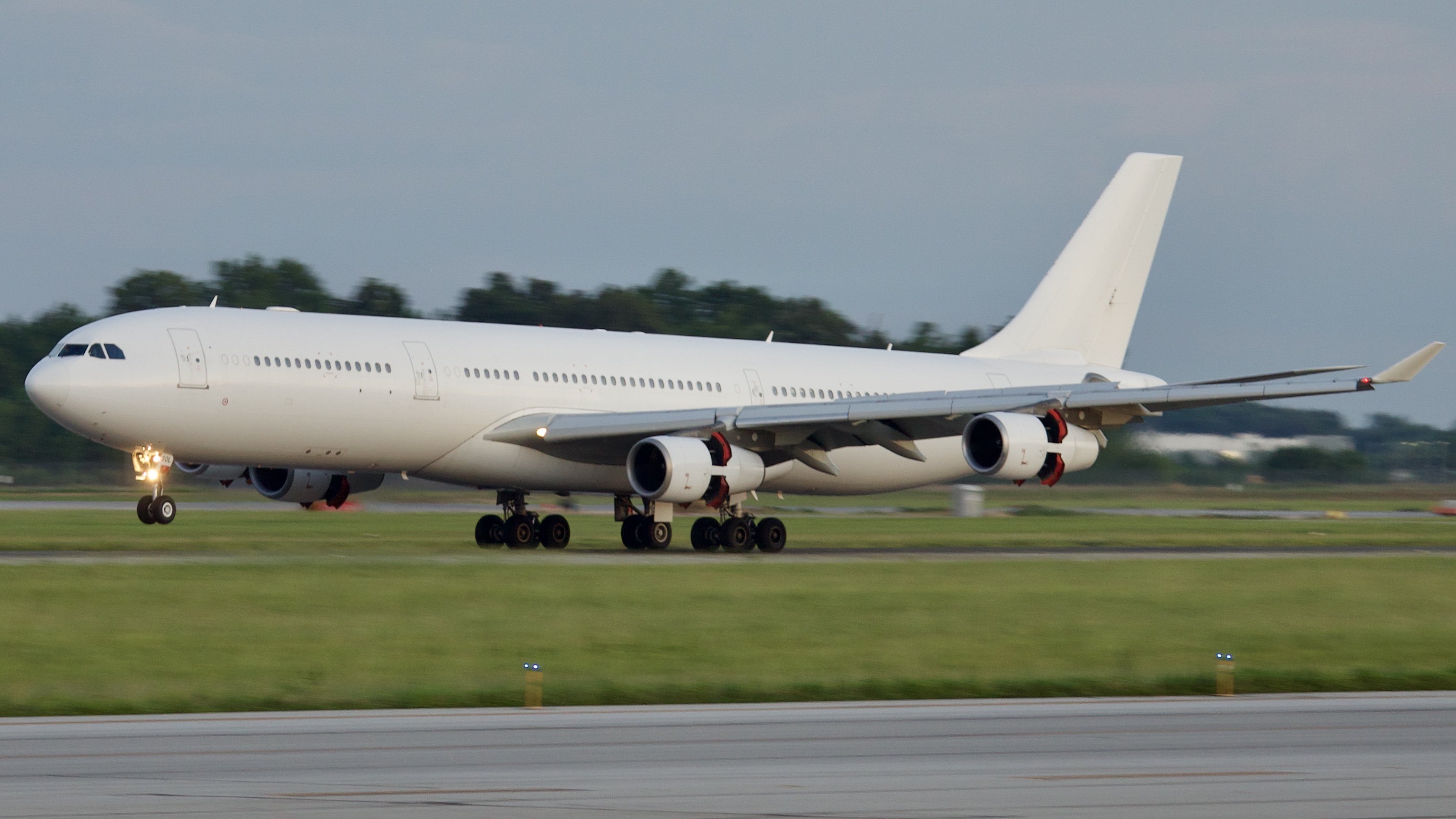 Full size: HiFly Malta Airbus A340-300 9H-SOL at Rickenbacker International Airport