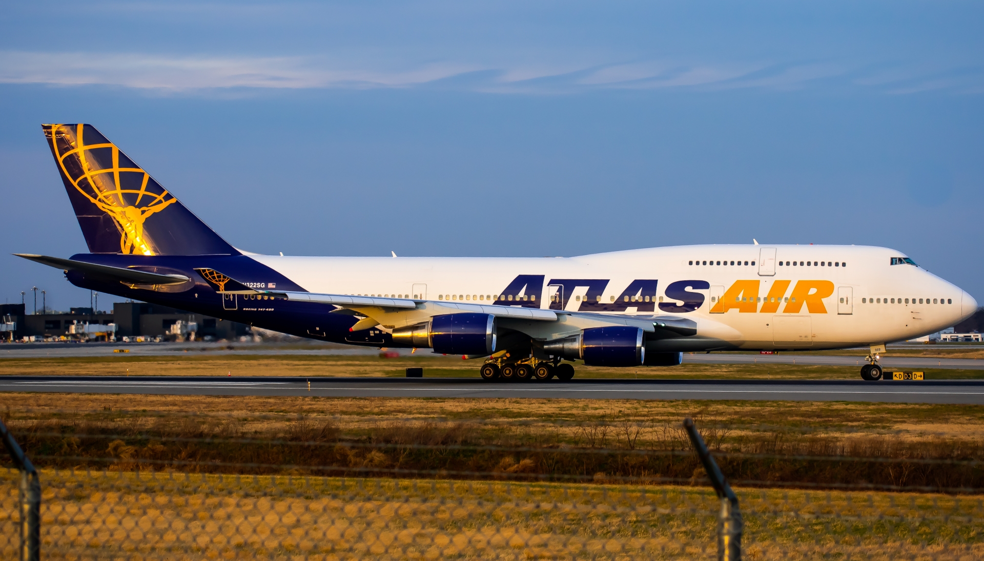 Full size: Atlas Air Boeing 747-400 N322SG at Baltimore/Washington International Thurgood Marshall Airport