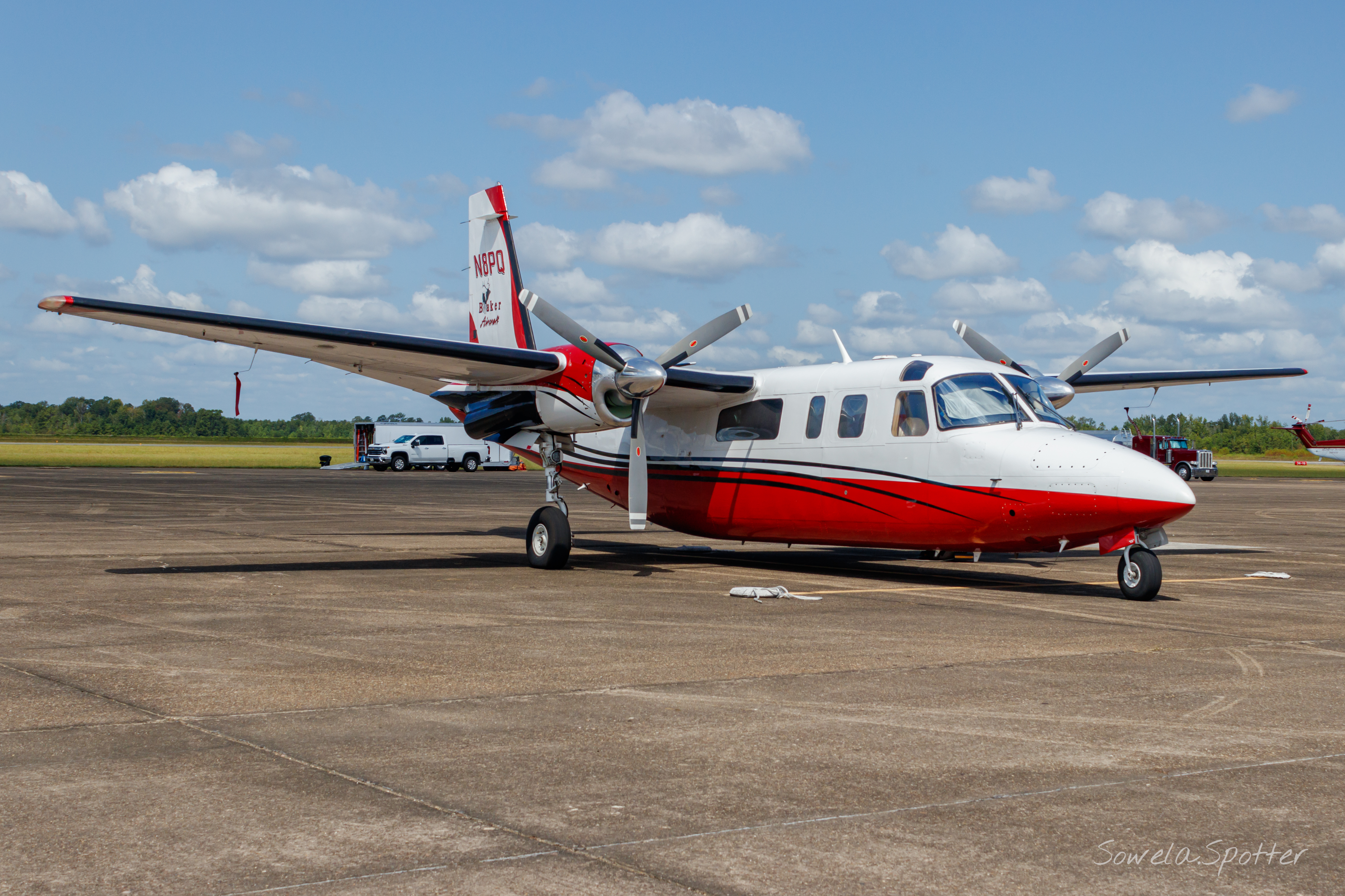 Full size: PRIVATE Rockwell 690A N8PQ at Beauregard Regional