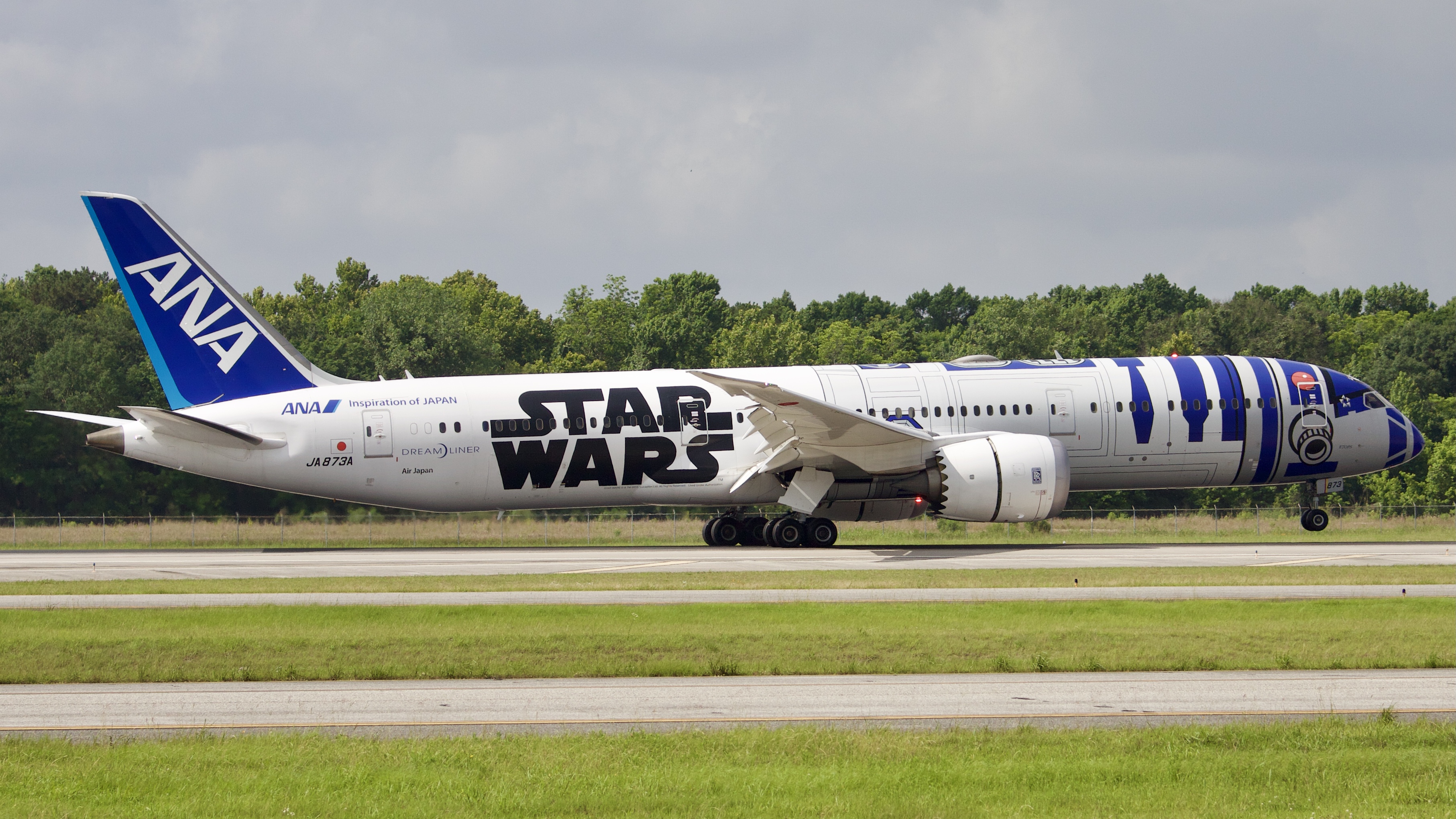 Full size: All Nippon Airways Boeing 787-9 JA873A at Houston-George Bush Intercontinental Airport