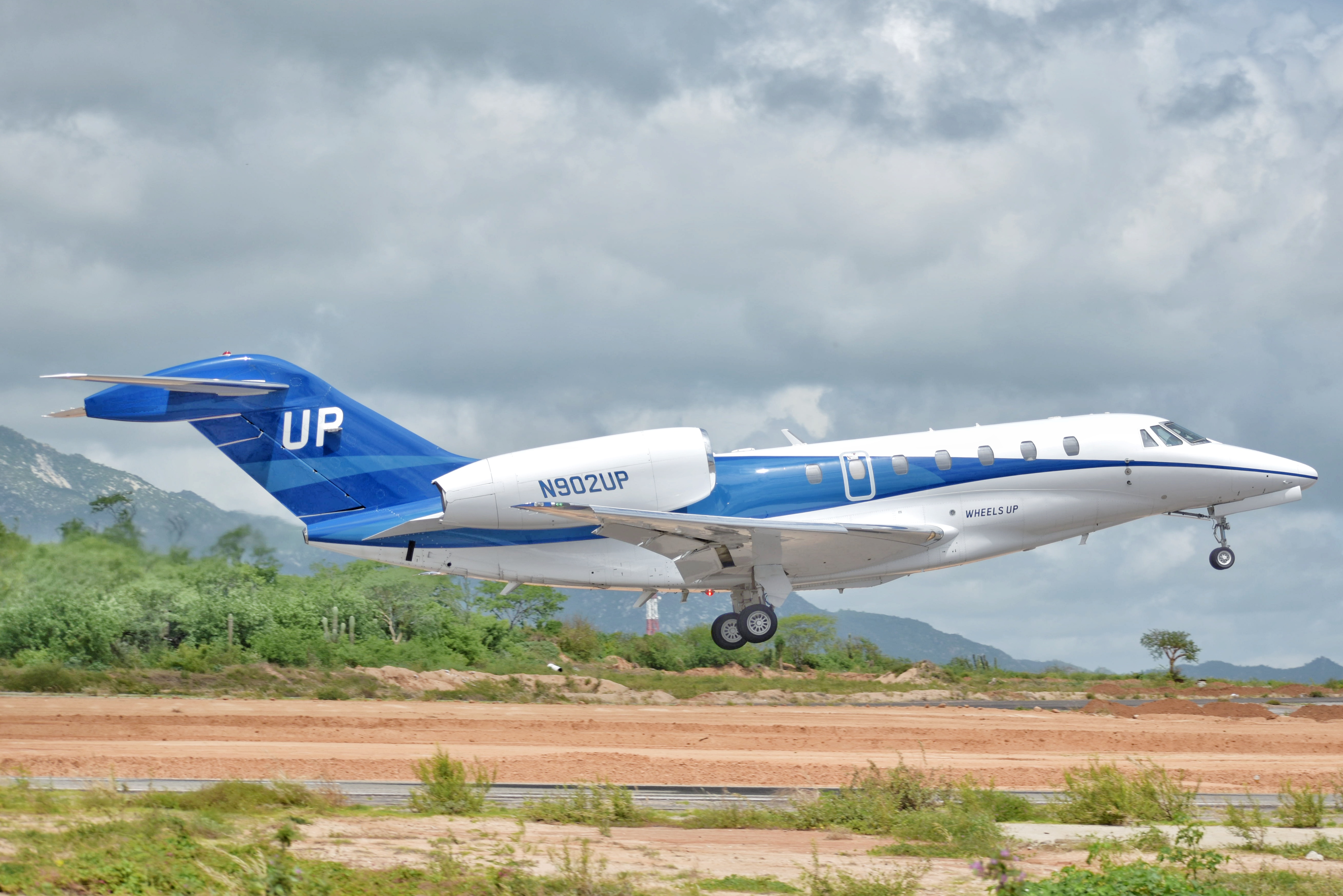 Full size: PRIVATE Cessna 750 Citation X N902UP at Aeropuerto de Cabo San Lucas Internacional