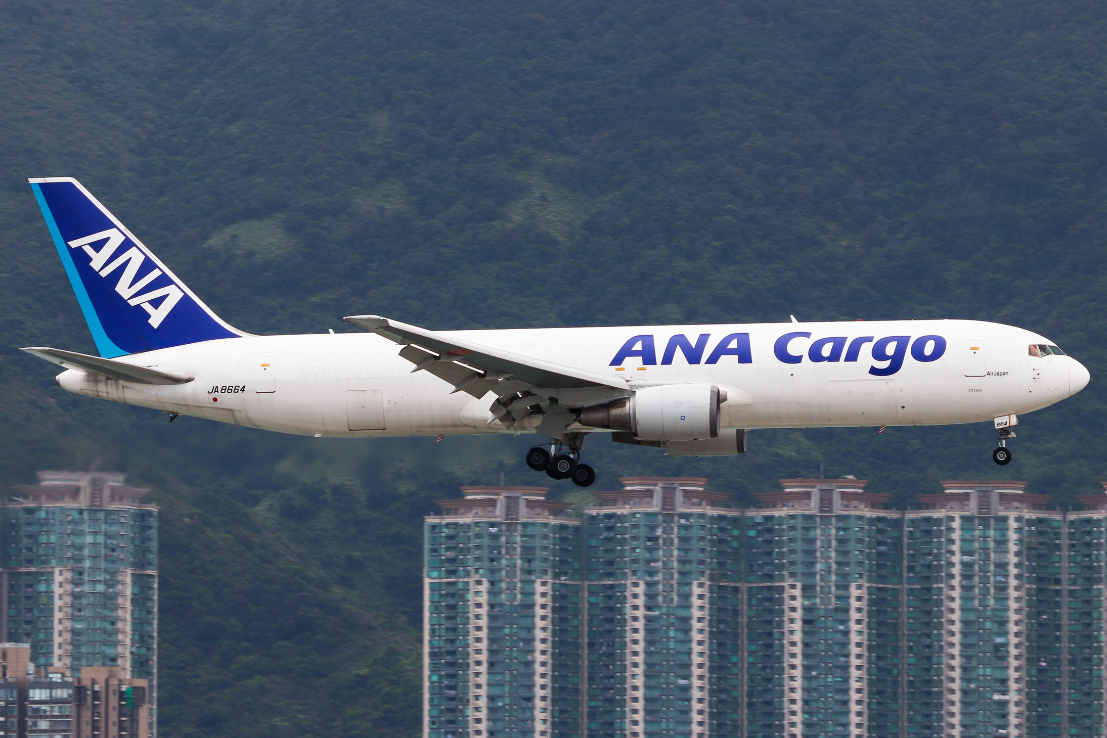 Full size: ANA Cargo Boeing 767-300ER BCF JA8664 at Hong Kong International Airport