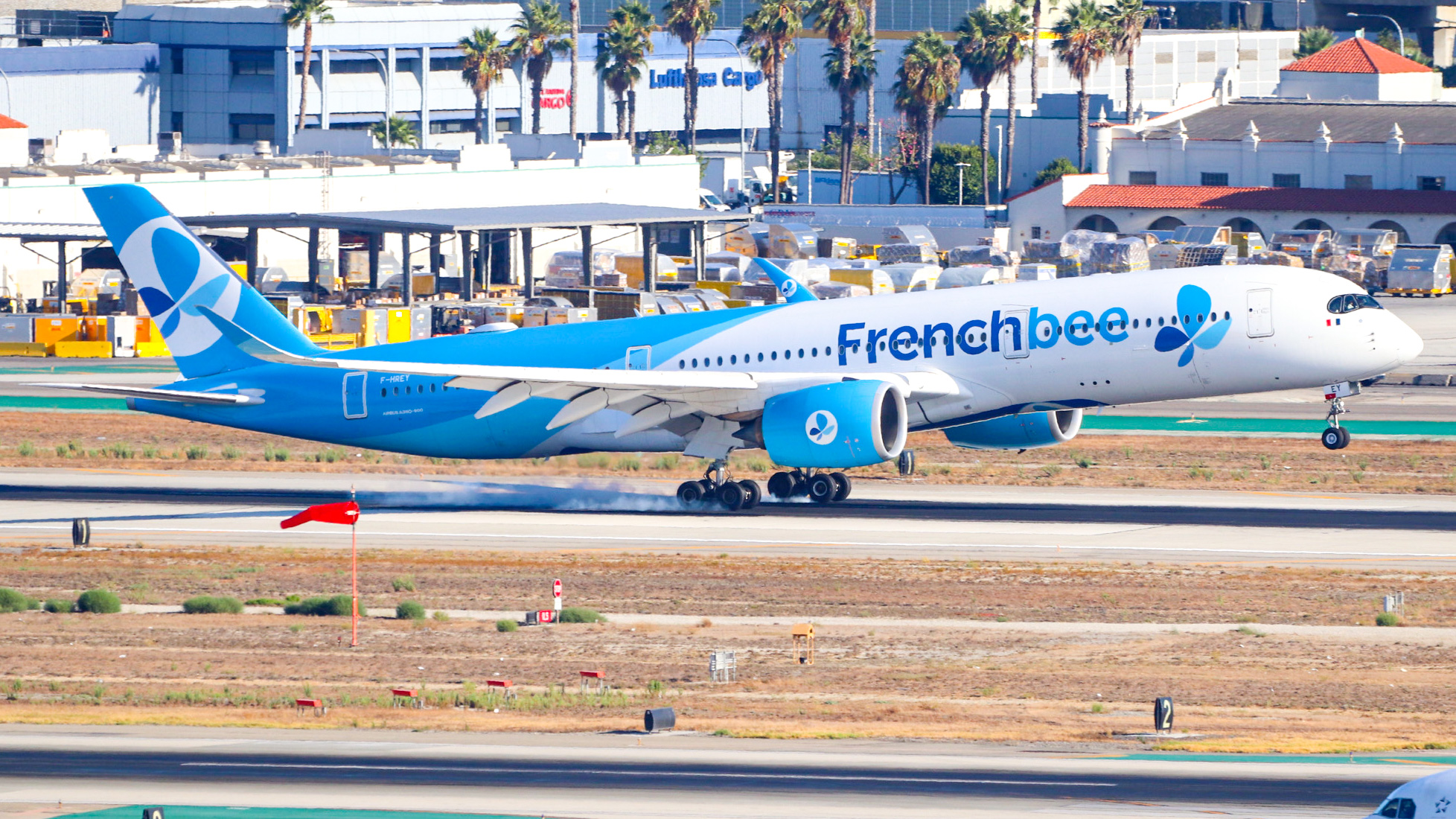 Full size: FrenchBee Airbus A350-900 F-HREY at Los Angeles International Airport