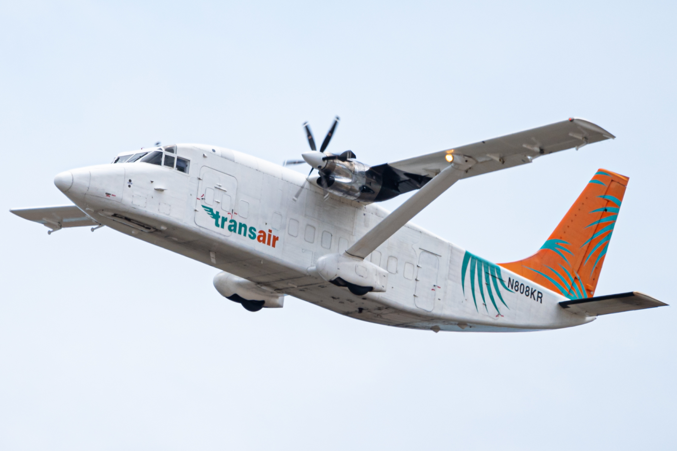 Full size: Transair Short SD3-60 N808KR at Daniel K Inouye International Airport