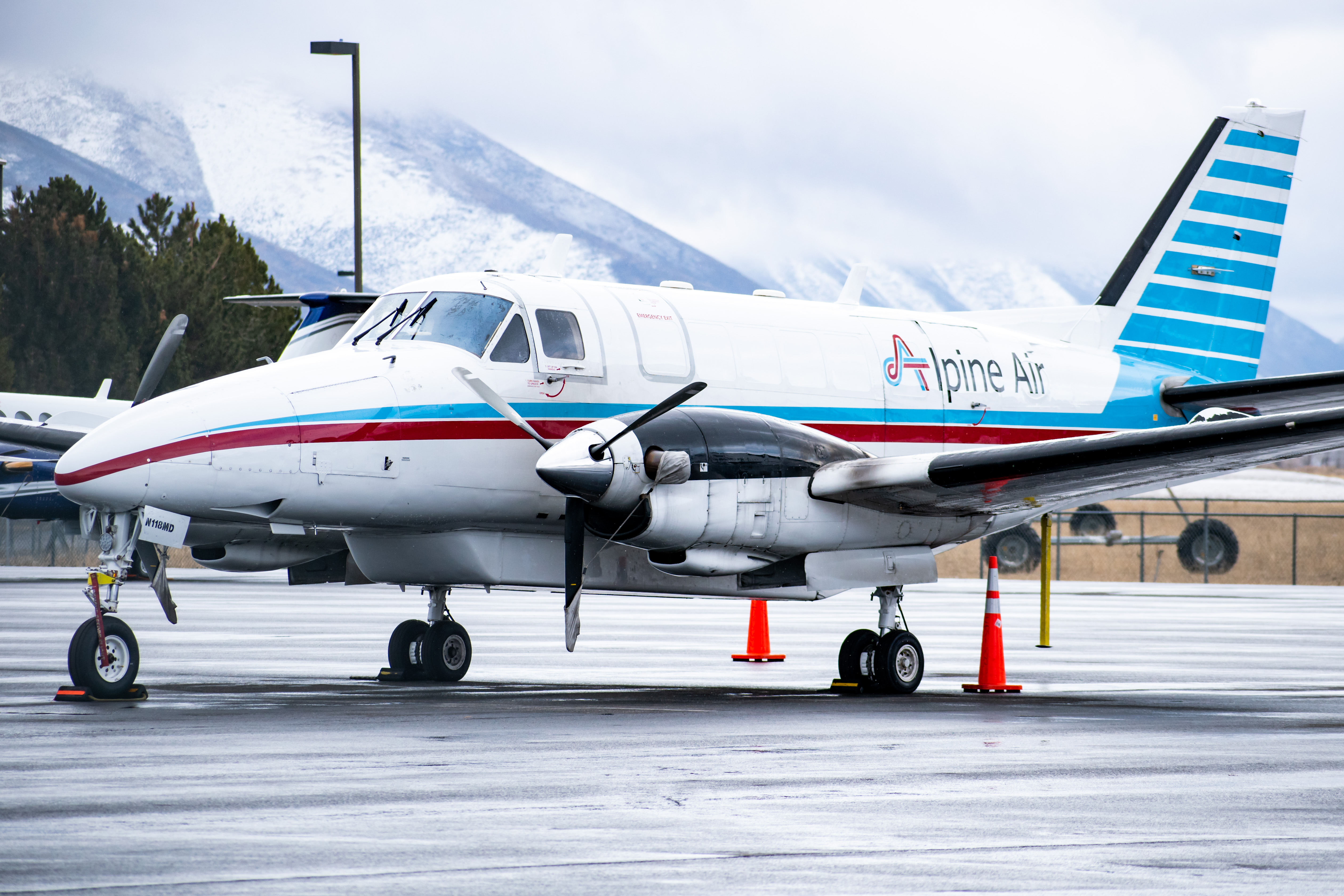 Full size: Alpine Air Beech 99 Airliner N118MD at Hailey Friedman Memorial Airport