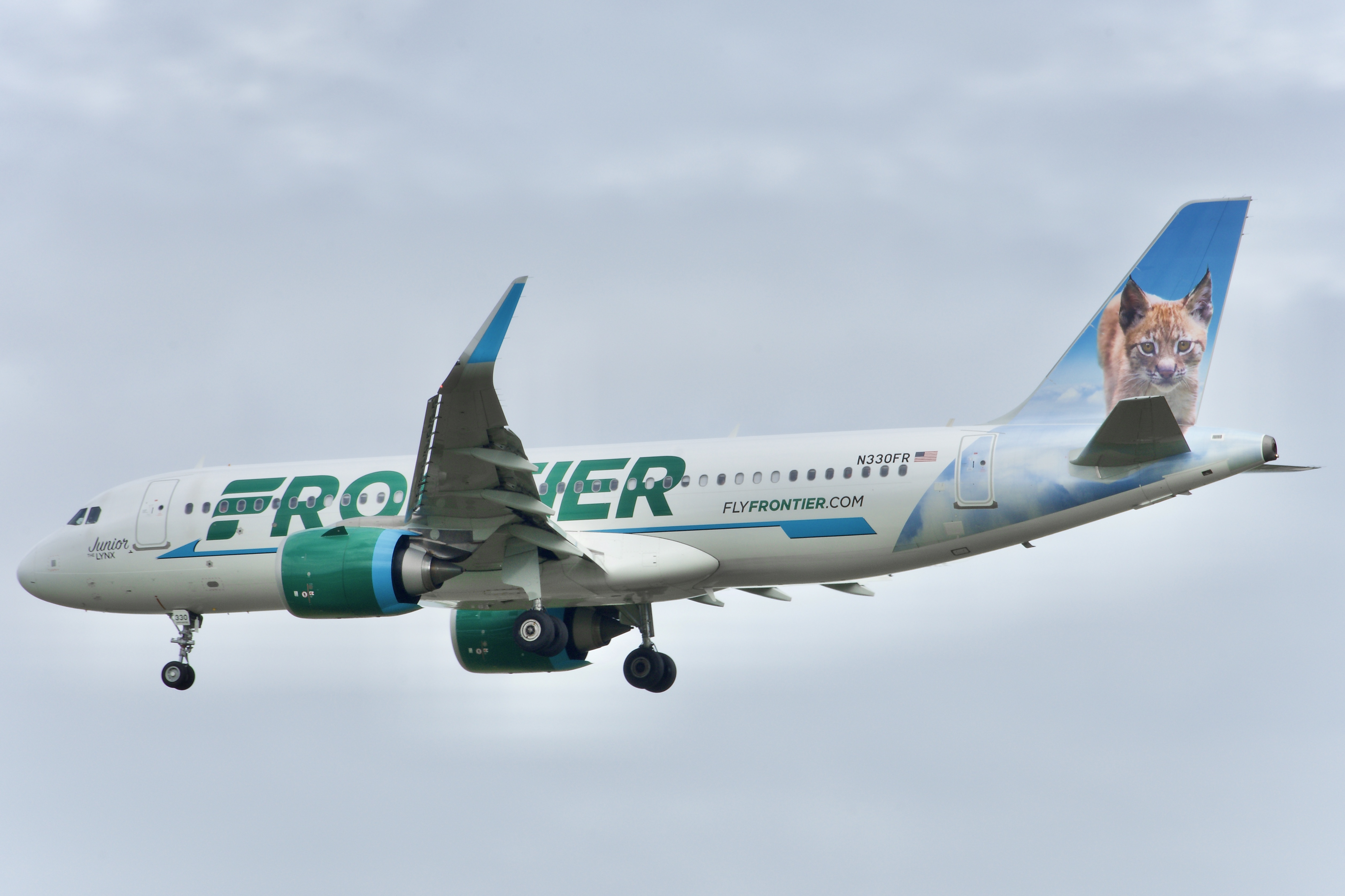 Full size: Frontier Airlines Airbus A320NEO N330FR at Orlando International Airport