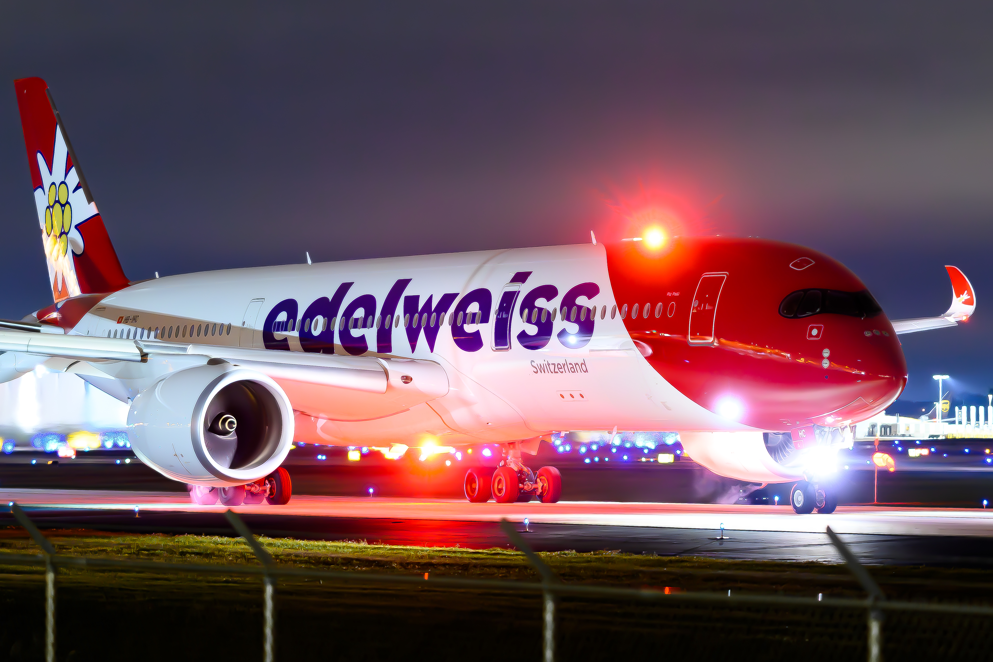 Full size: Edelweiss Air Airbus A350-900 HB-IHC at Tampa International Airport
