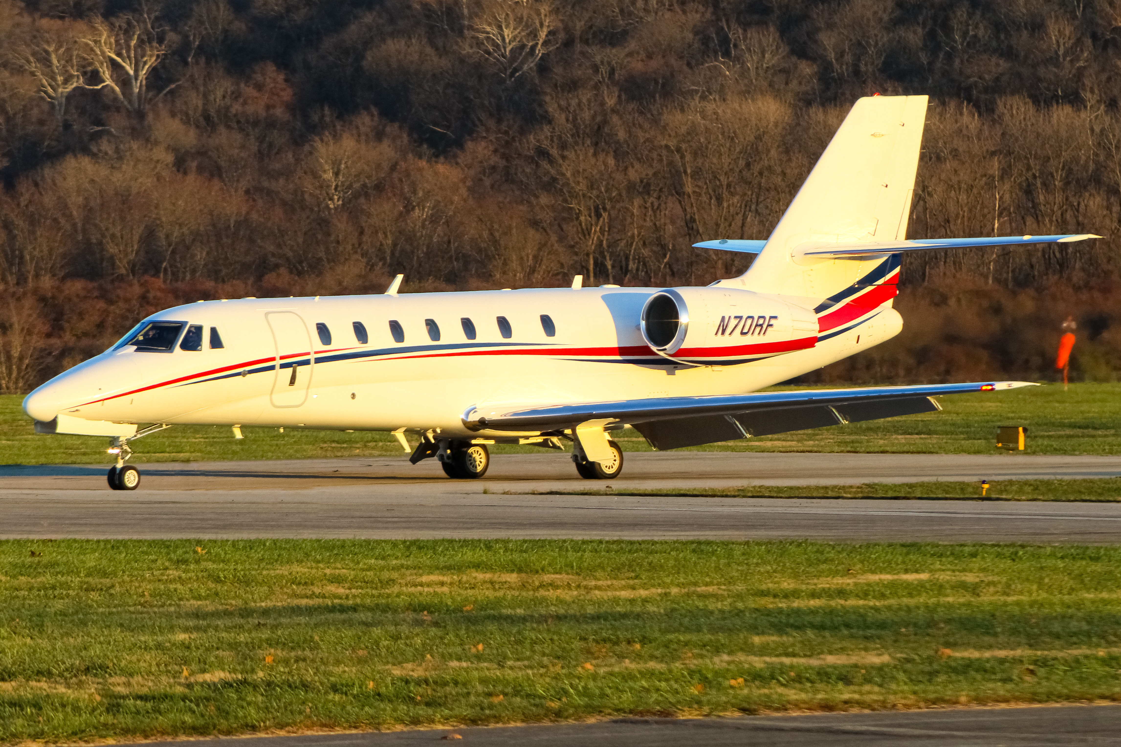 Full size: PRIVATE  Cessna Citation 680 Sovereign  N70RF at Cincinnati Municipal Airport/Lunken Field