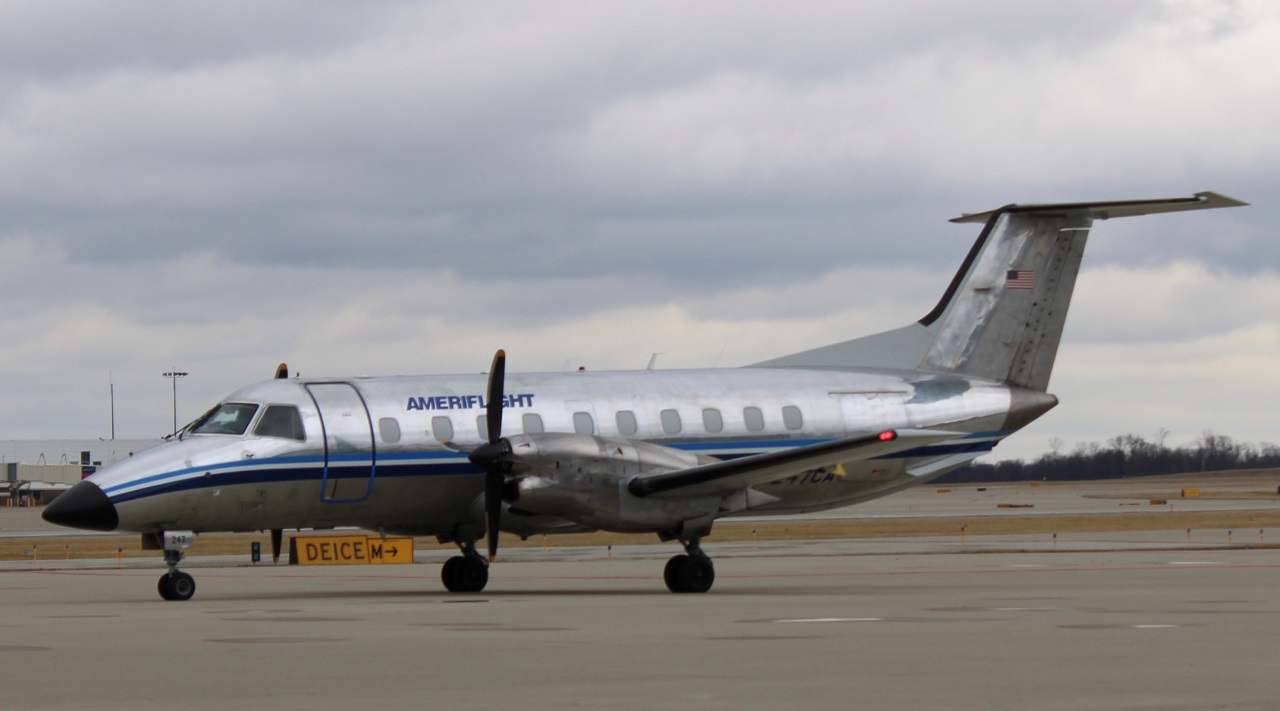 Full size: Amerflight Embraer EMB-120ER Brasilia N247CA at Cincinnati/Northern Kentucky International Airport