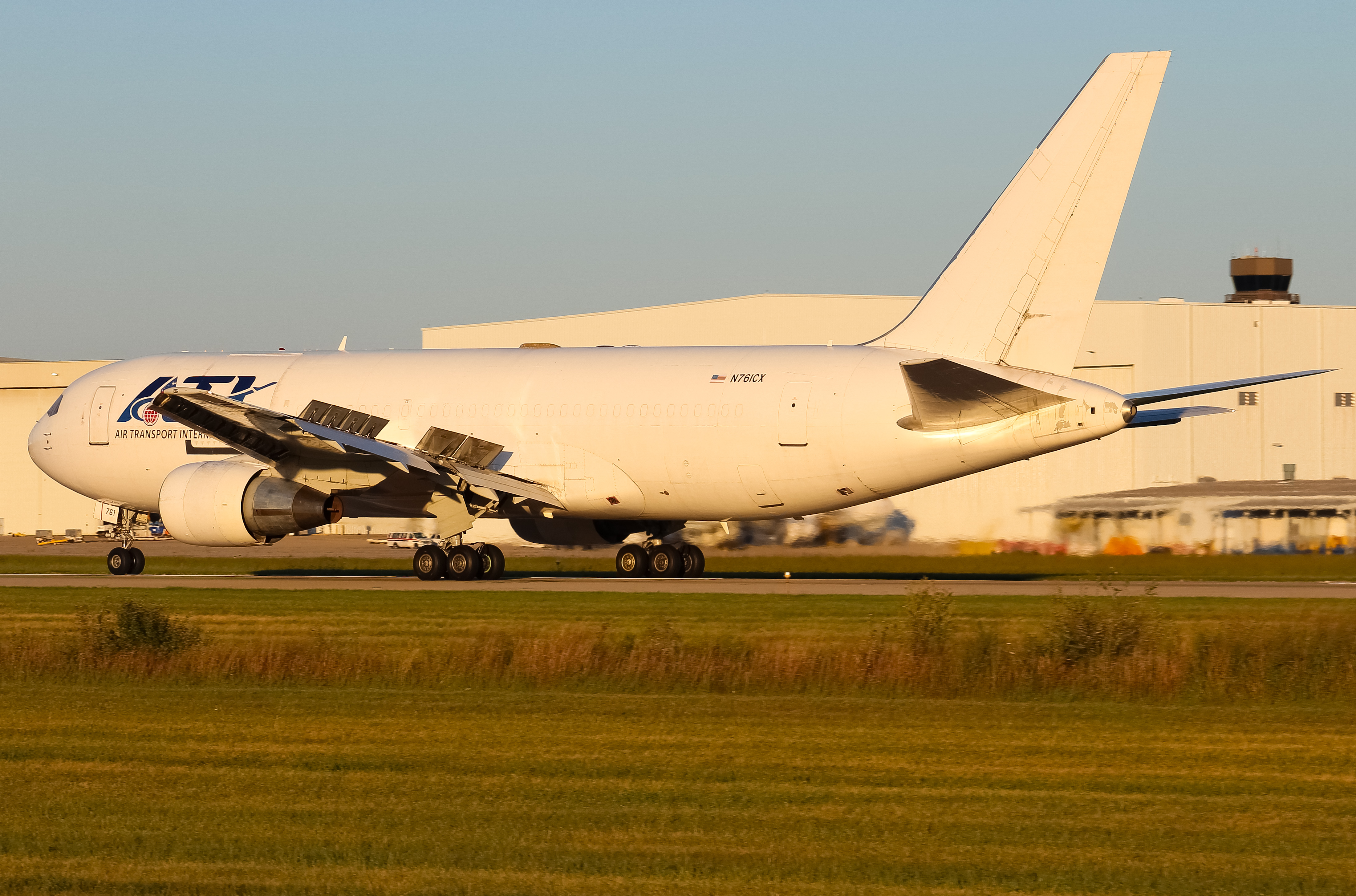 Full size: Air Transport International Boeing 767-200F N761CX at Wilmington Air Park
