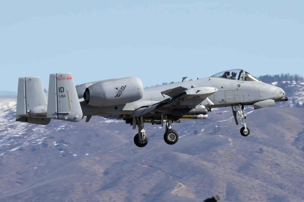 Full size: USAF - United States Air Force Fairchild A-10 Thunderbolt 78-0194 at Boise Air Terminal/Gowen Field